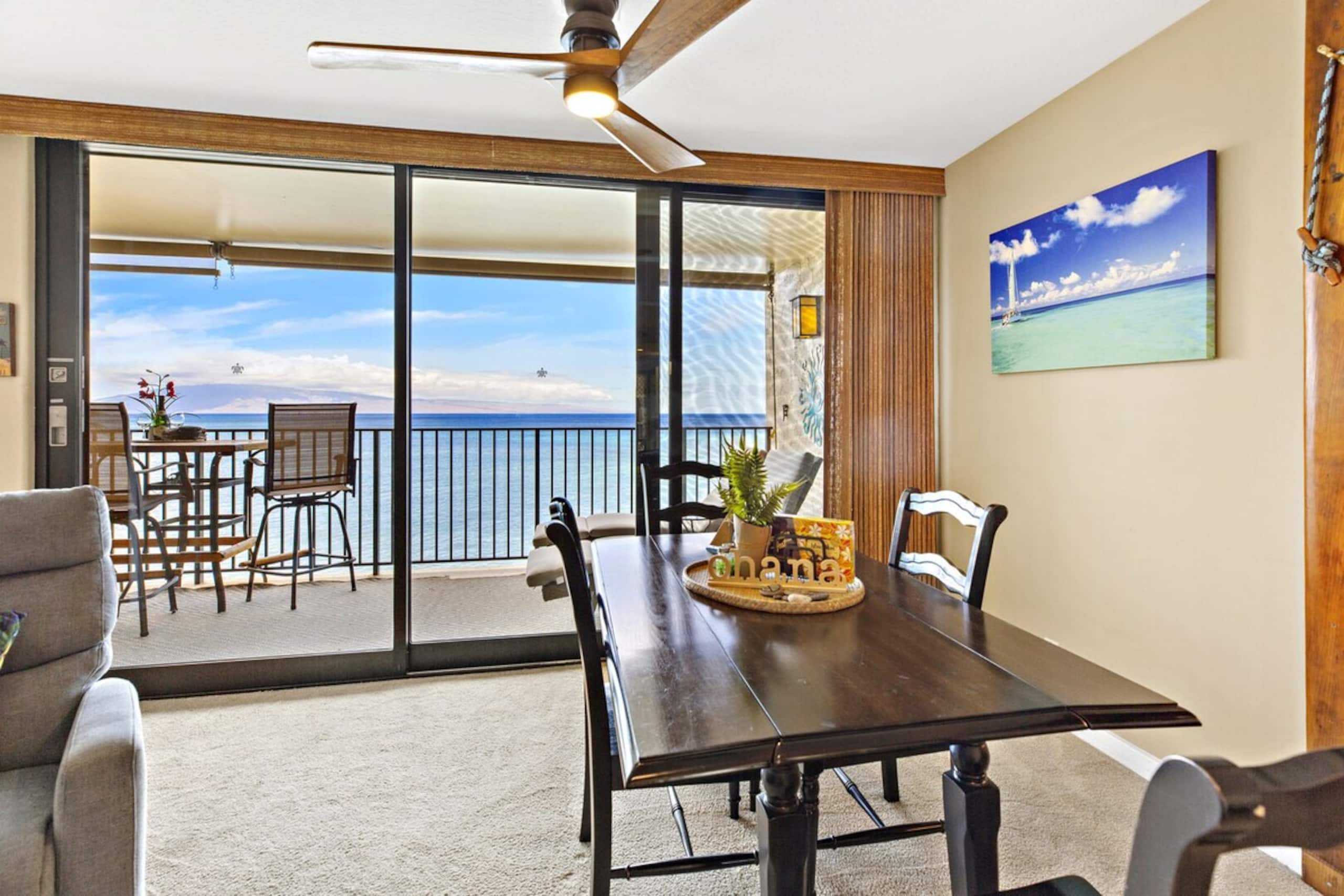 Lanai Dining, Island views and Sealife watching - Photo 7
