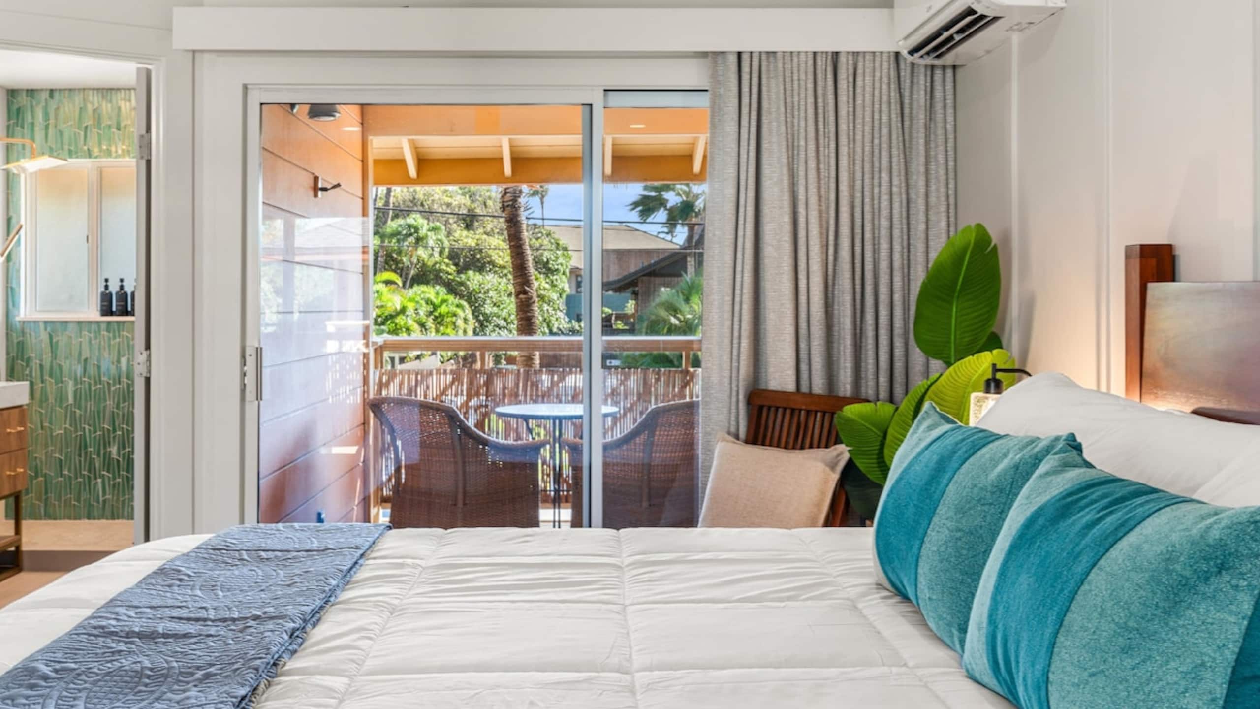 Boutique Beachside 1bd I Aloha Pualani Suite 3 - Photo 56