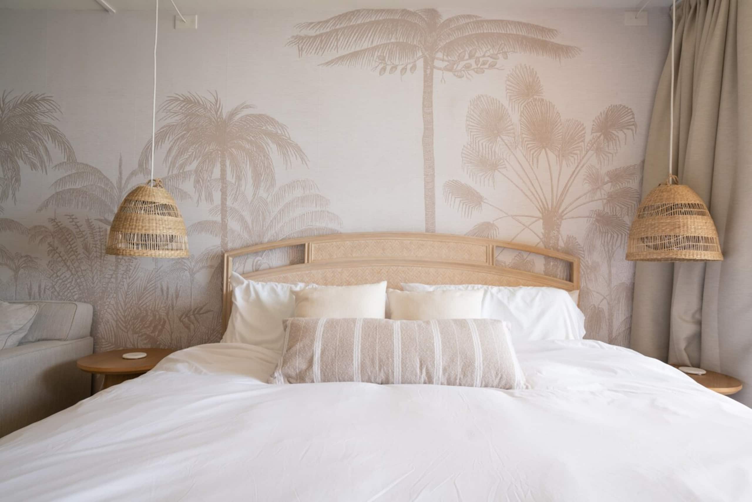 Modern Hawaiian Ocean View Villa - Photo 11