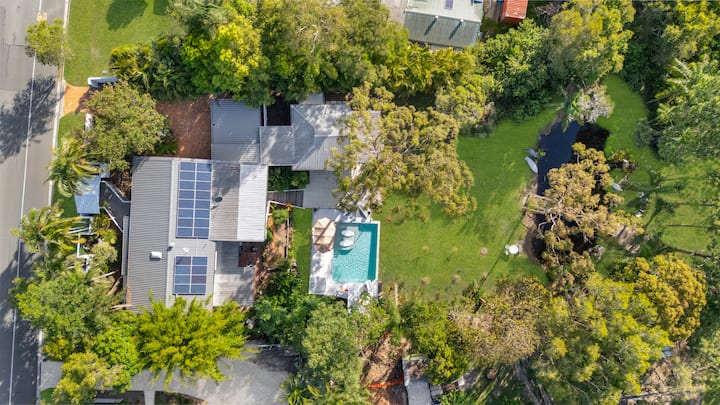 Retreat Style House Min 4 Month Rental - Bribie Island