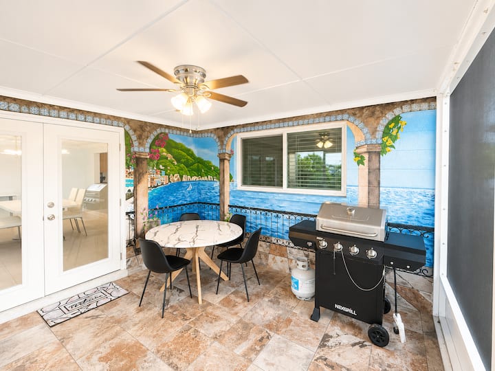 Canal Home W/ Dock Near Beach & Hospital - Englewood, FL