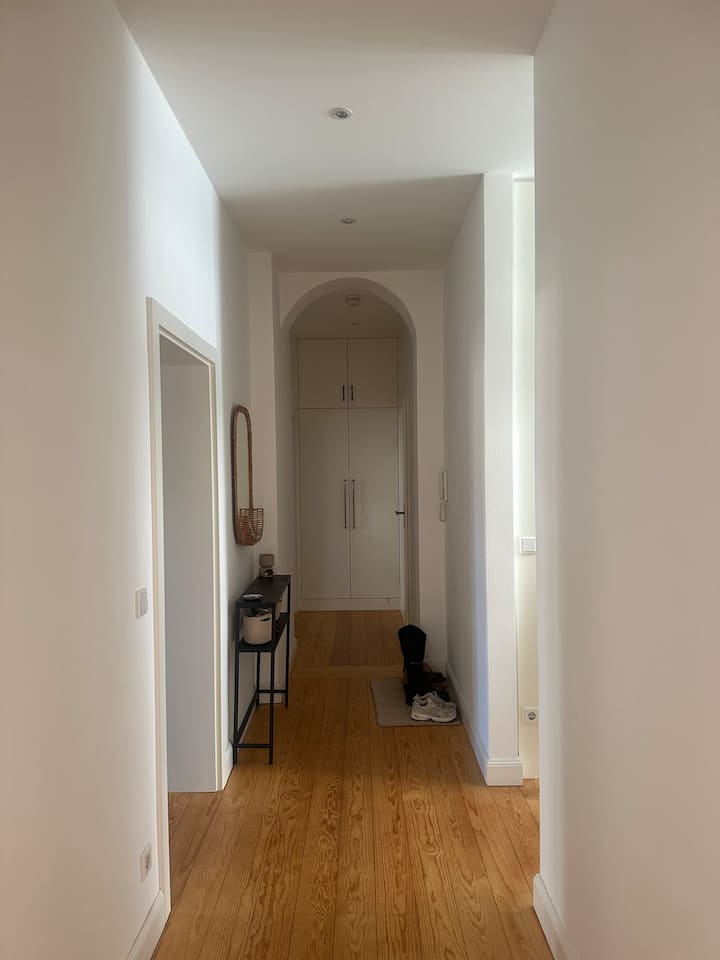 City Apartment At The Airport - Düsseldorf