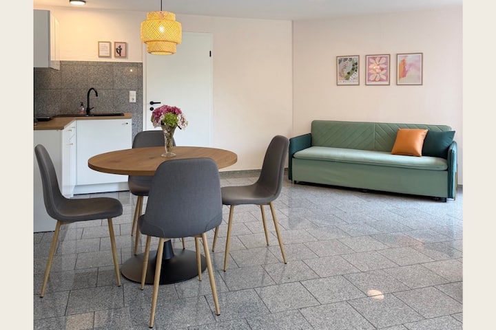Ferienwohnung - Umgeben Von Blühenden Hortensien - Teningen