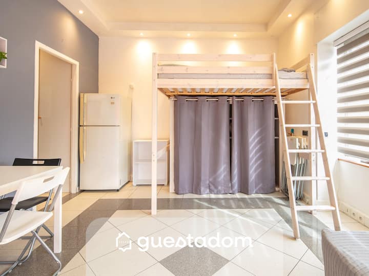 Le Local - Climatisation - Petfriendly - Saint-Martin-d'Hères