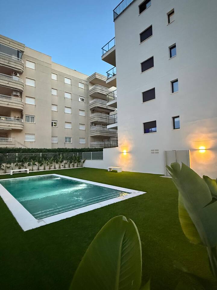 2-bedroom Apartment On The Second Line In Daimus - Gandia