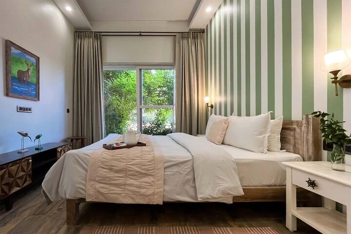 Bedroom 1 image 2