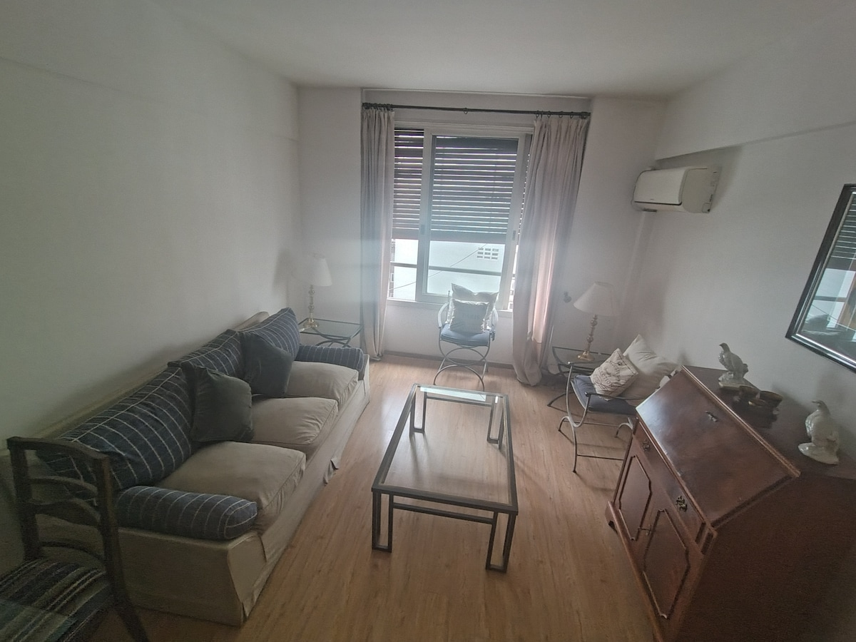 2BR apartment with AC and dining nook