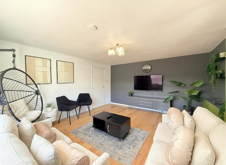 5-beds, 2 Baths, Near Portobello Beach, Sleeps 10 - Édimbourg