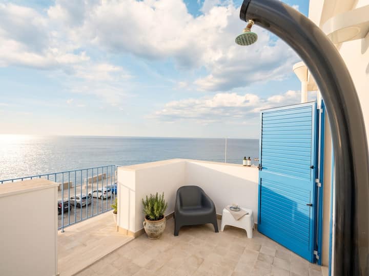 Altamarea - Exclusive 4-bedroom Seaview Residence - Polignano a Mare