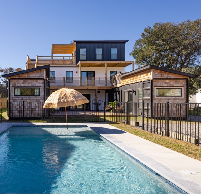 New 4BR•Heated Pool•Hot Tub•2 Blocks to BEACH