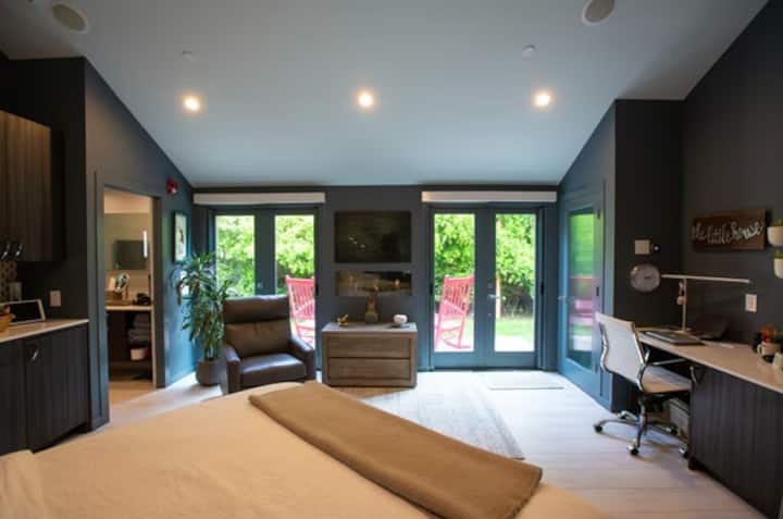 5 Star Little House On The Coast - Half Moon Bay, CA