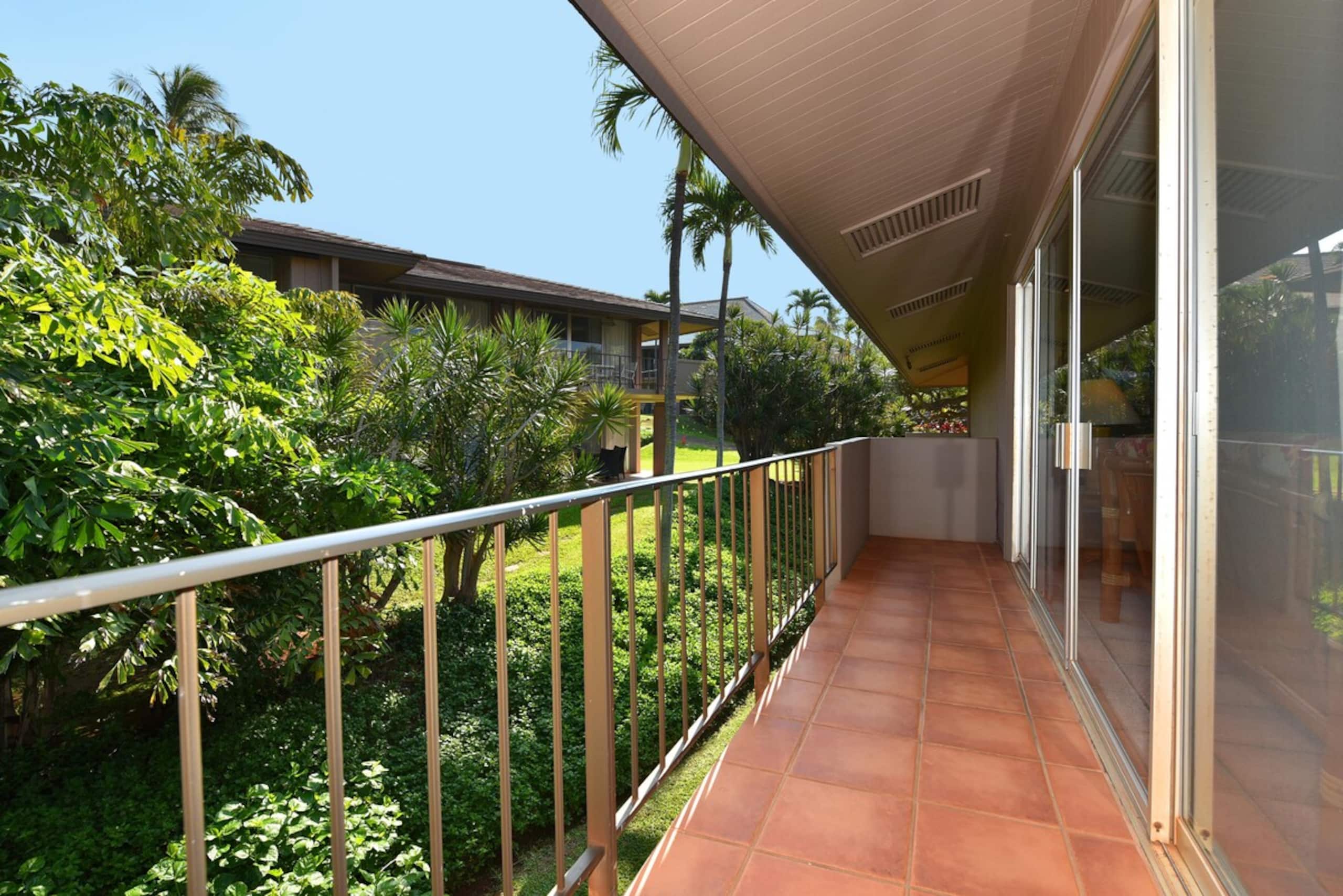 Top Floor, Corner Unit, Pool View, Kaanapali Beach - Photo 24