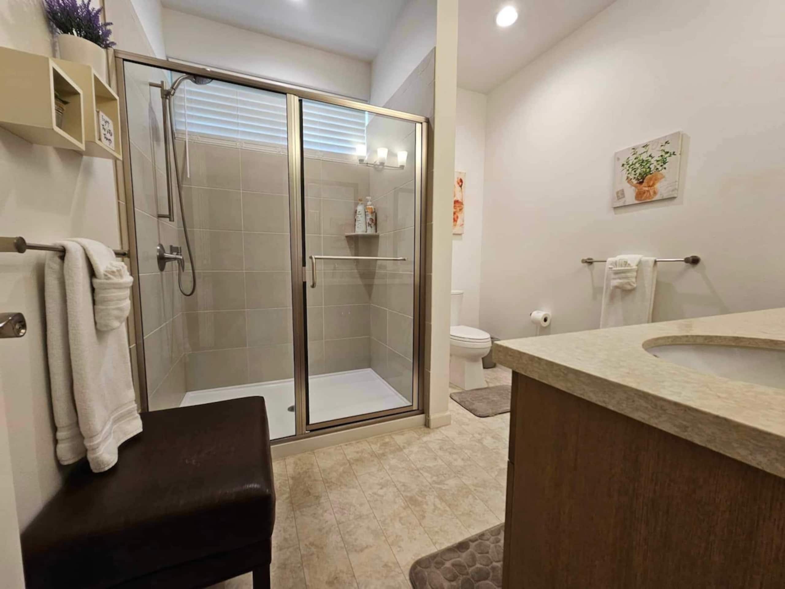 Paradise Beauty Million Gated w/comm pool/spa/Gym - Photo 60