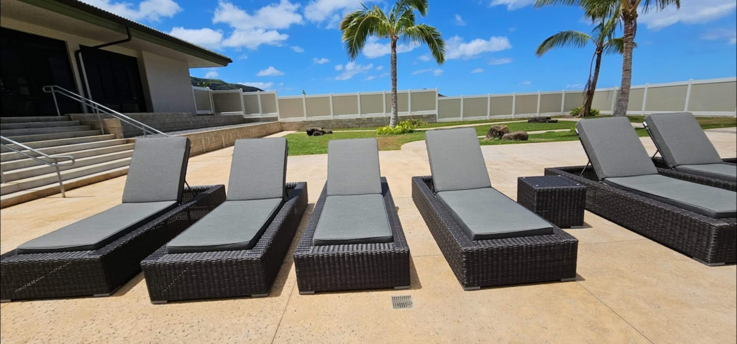 Paradise Beauty Million Gated w/comm pool/spa/Gym - Photo 95