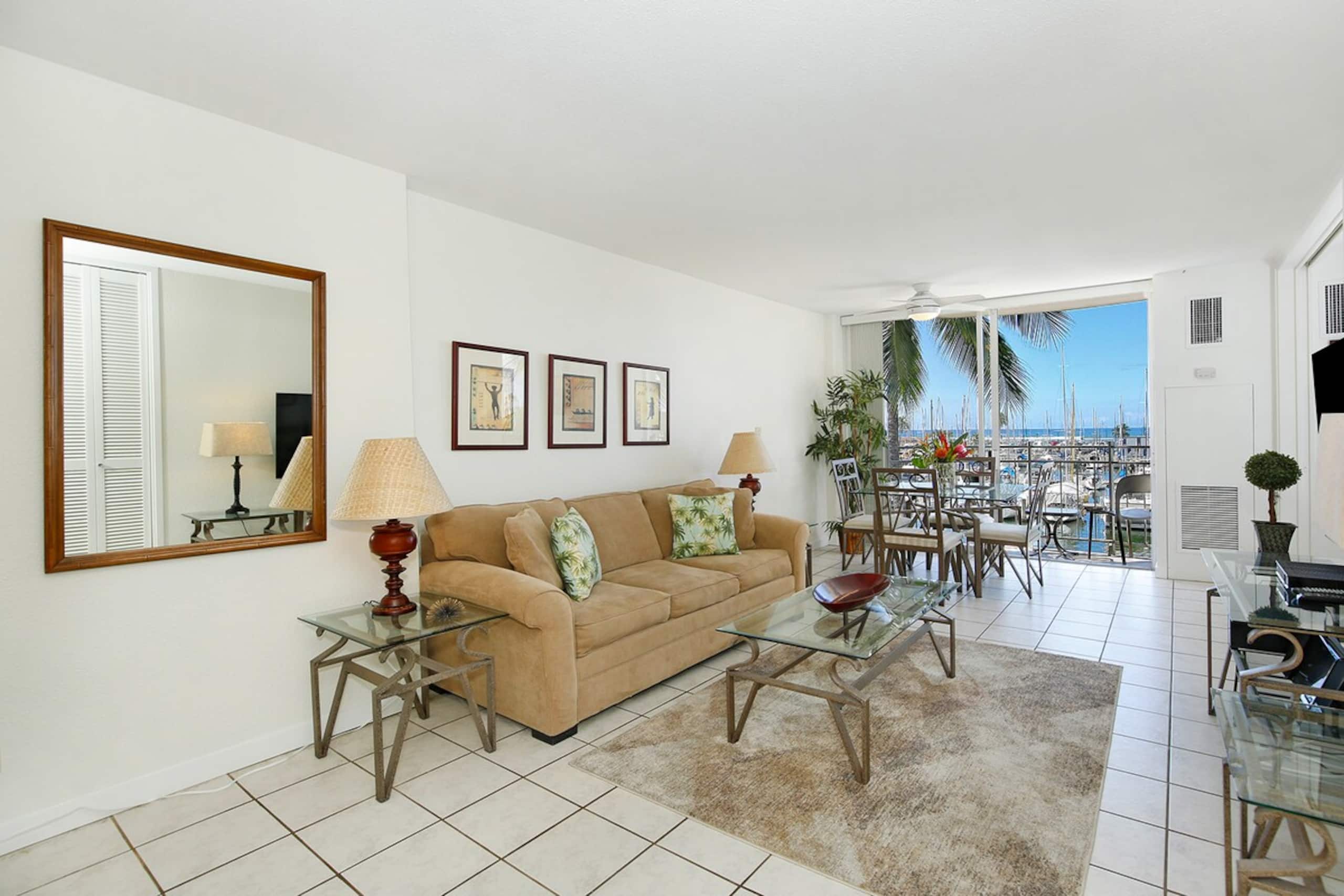 Marina-front View, Washlet, AC, FREE Wi-Fi ILM388 - Photo 10