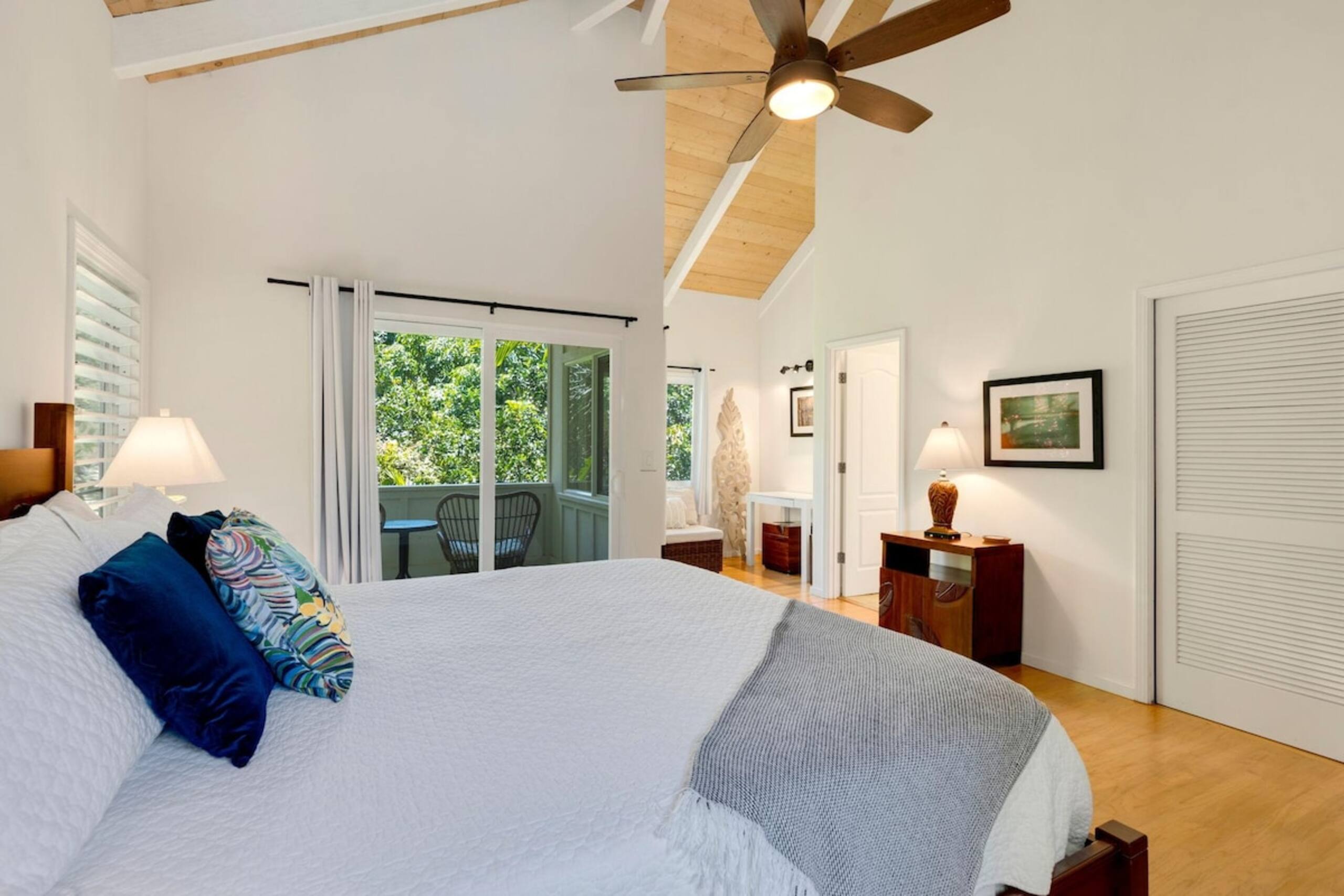 Bright & Airy Princeville Home with High-Speed WiF - Photo 16