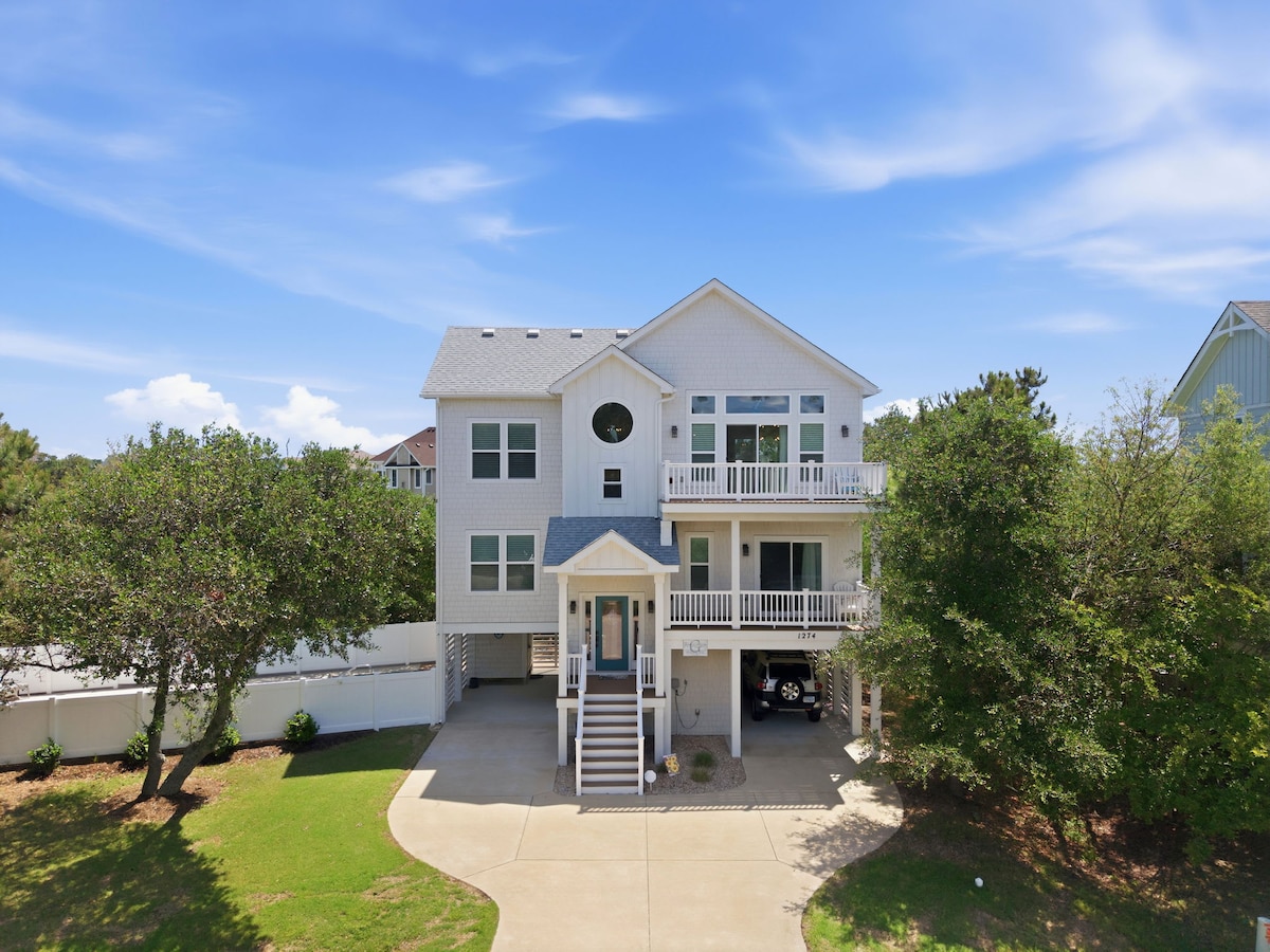 Coastal Escape, Pool, Hot Tub & Resort Amenities
