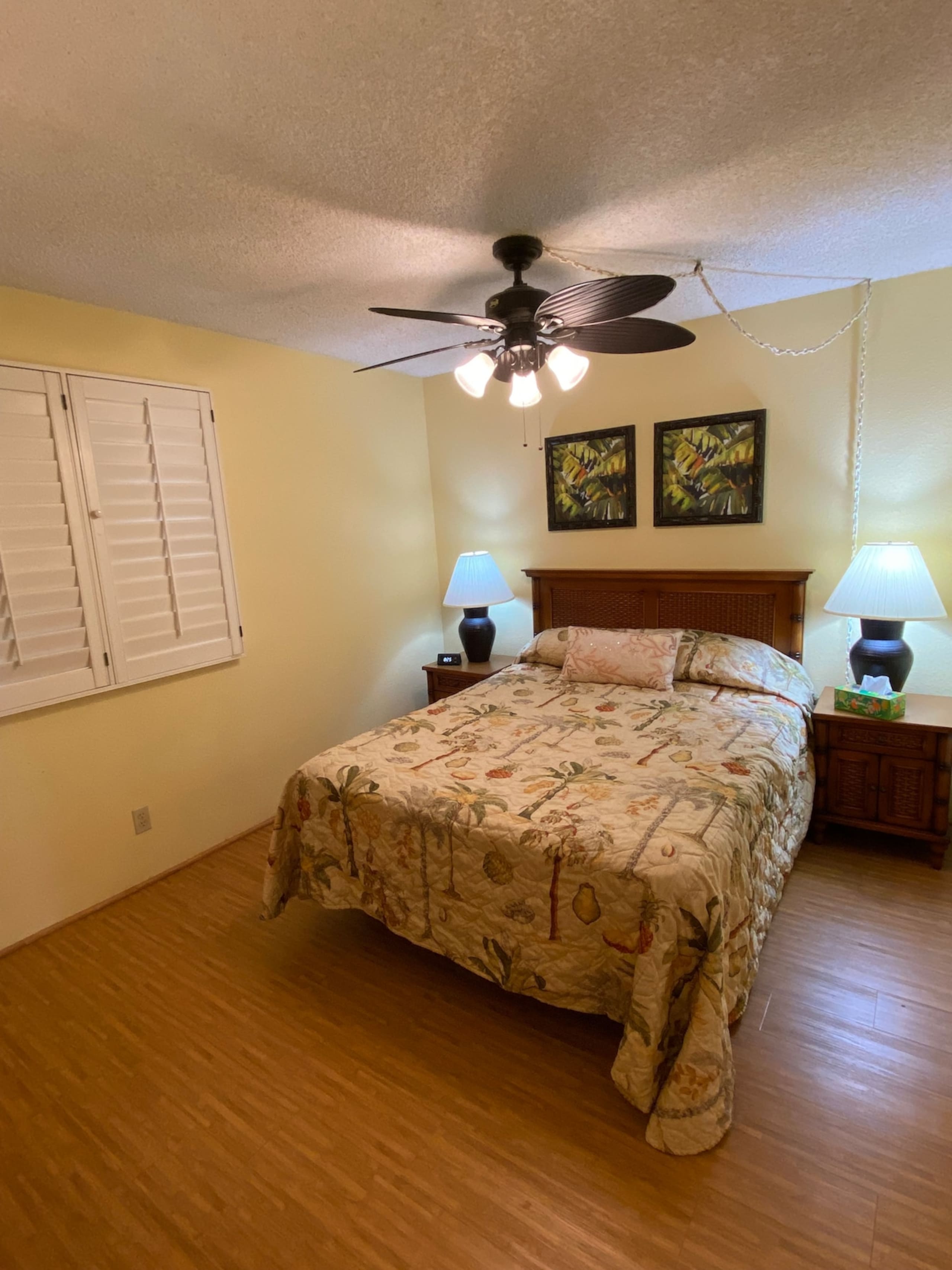 Oceanfront-45 steps to beach-uncrowded-sunrises-AC - Photo 4