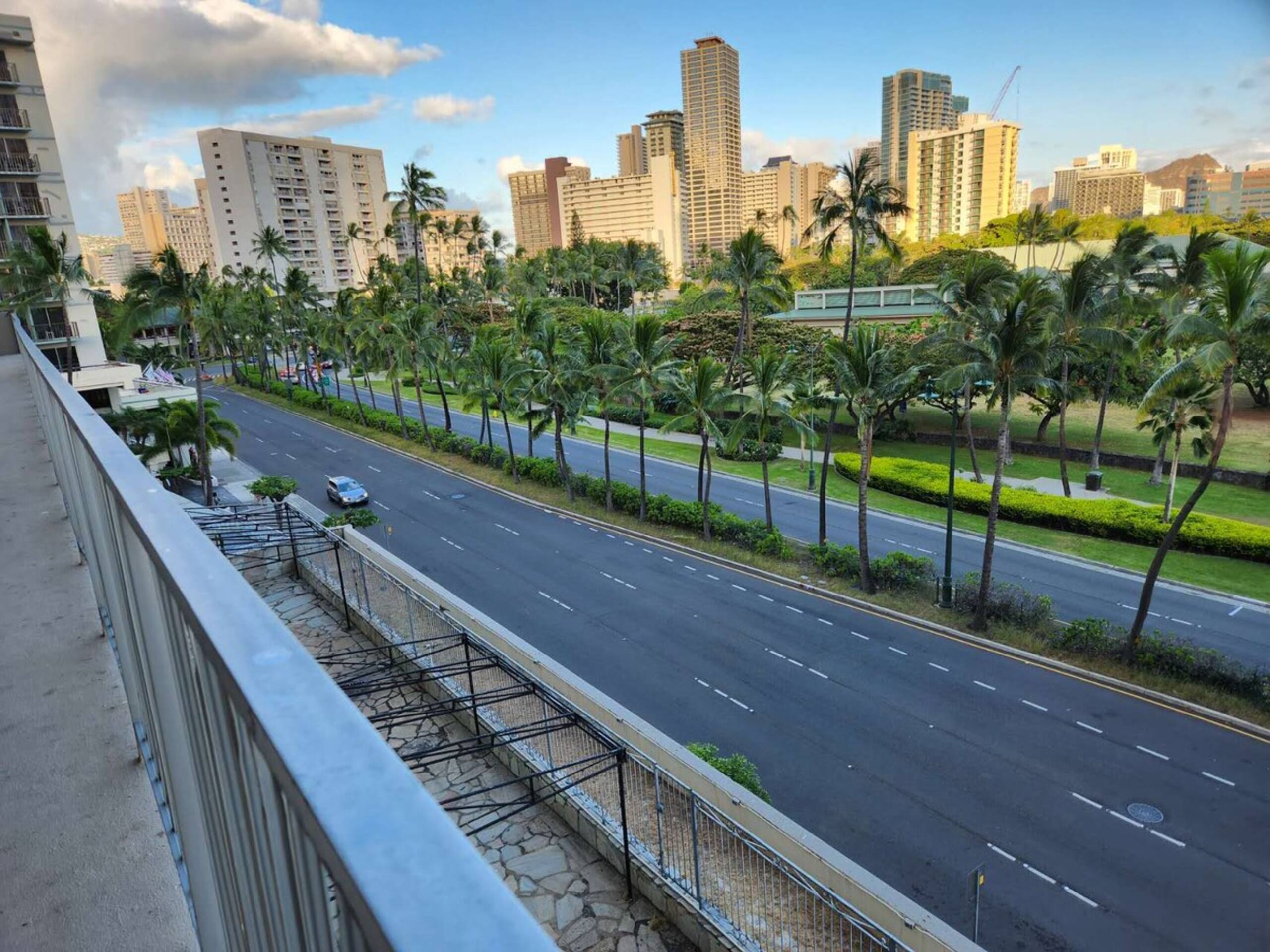 Superb City View & Close 2 Beach - Photo 12