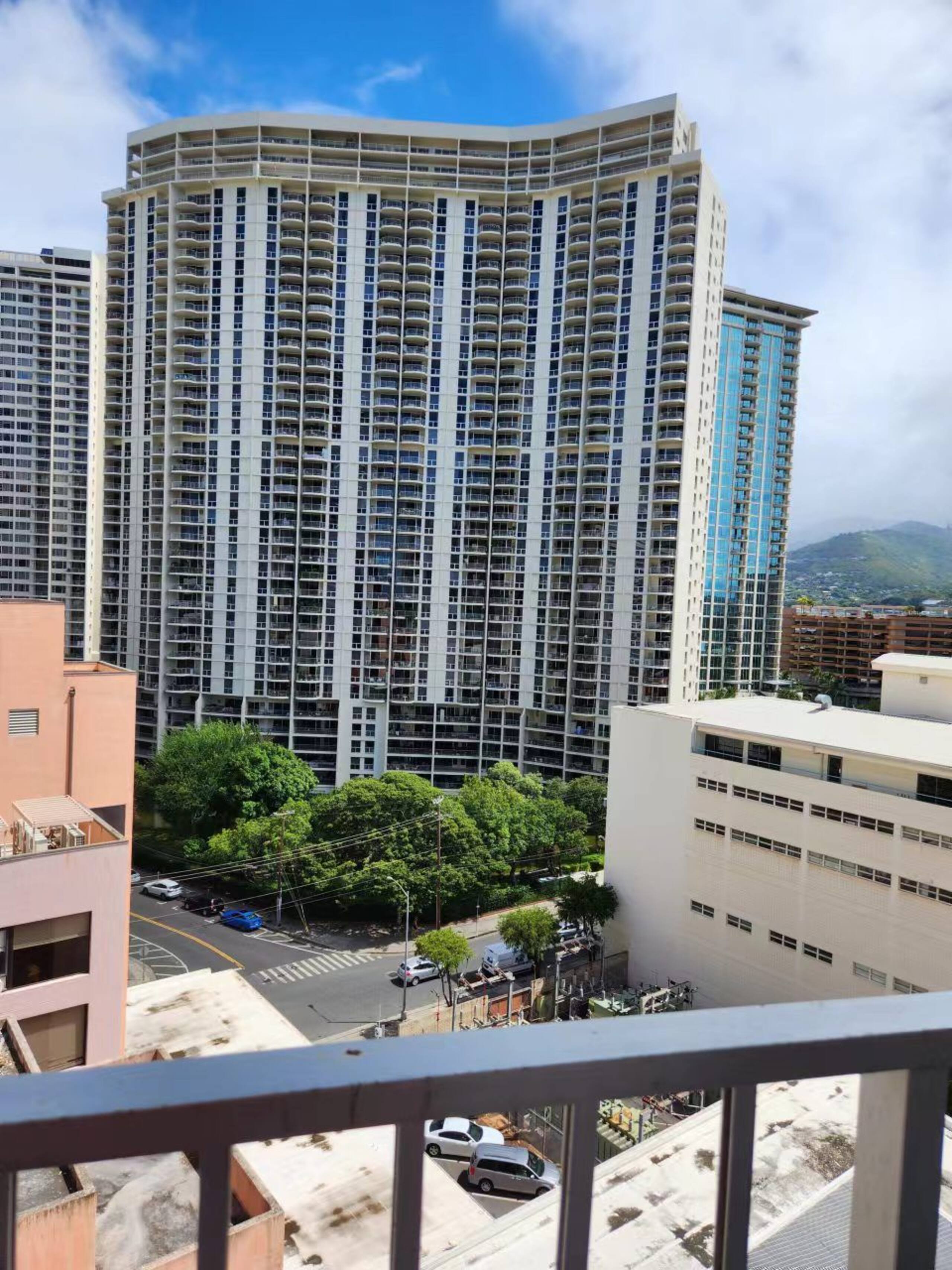 Superb City View & Close 2 Beach - Photo 10