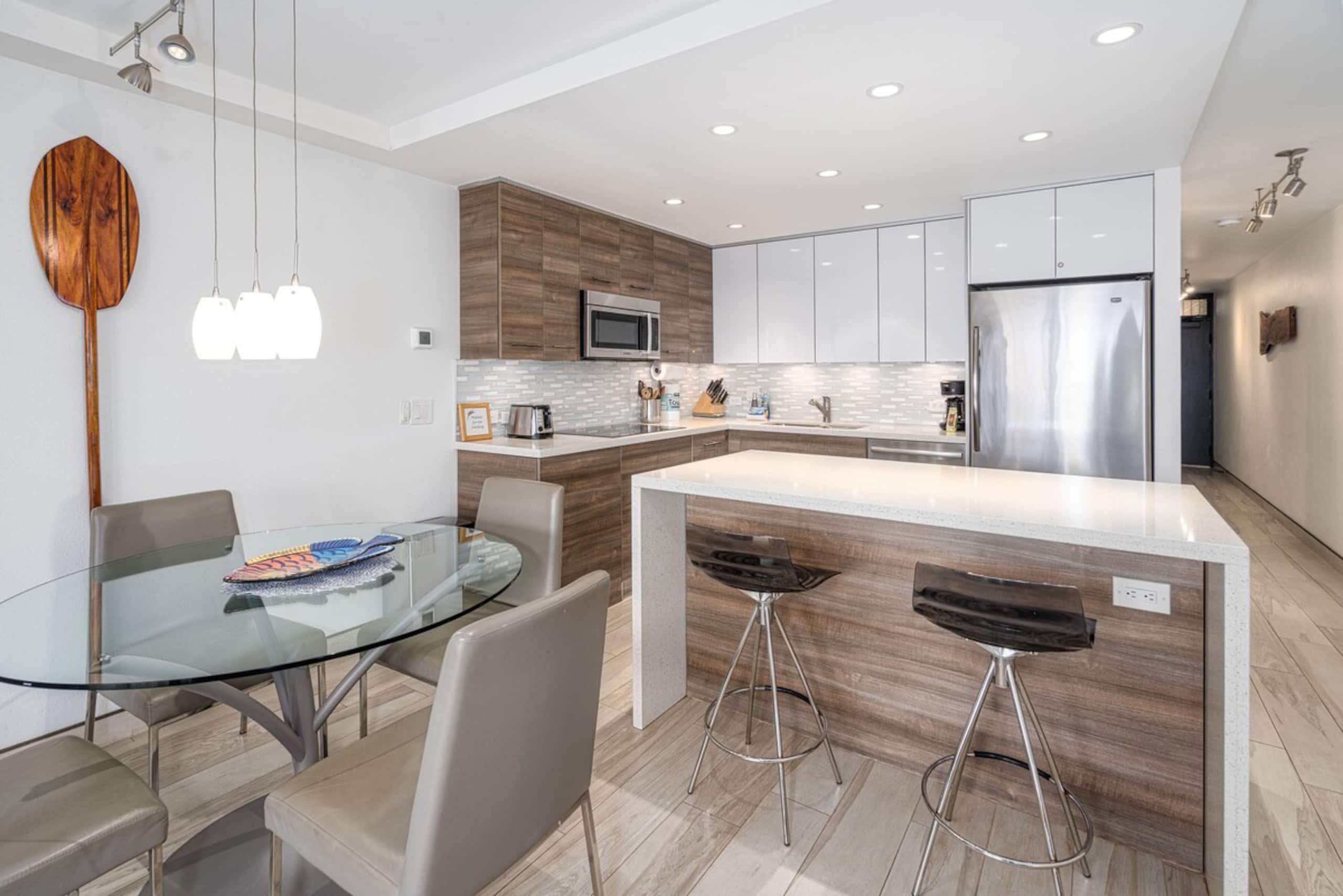 Kamaole Sands 3-303-Modern Finishes-Ocean Views-AC - Photo 9