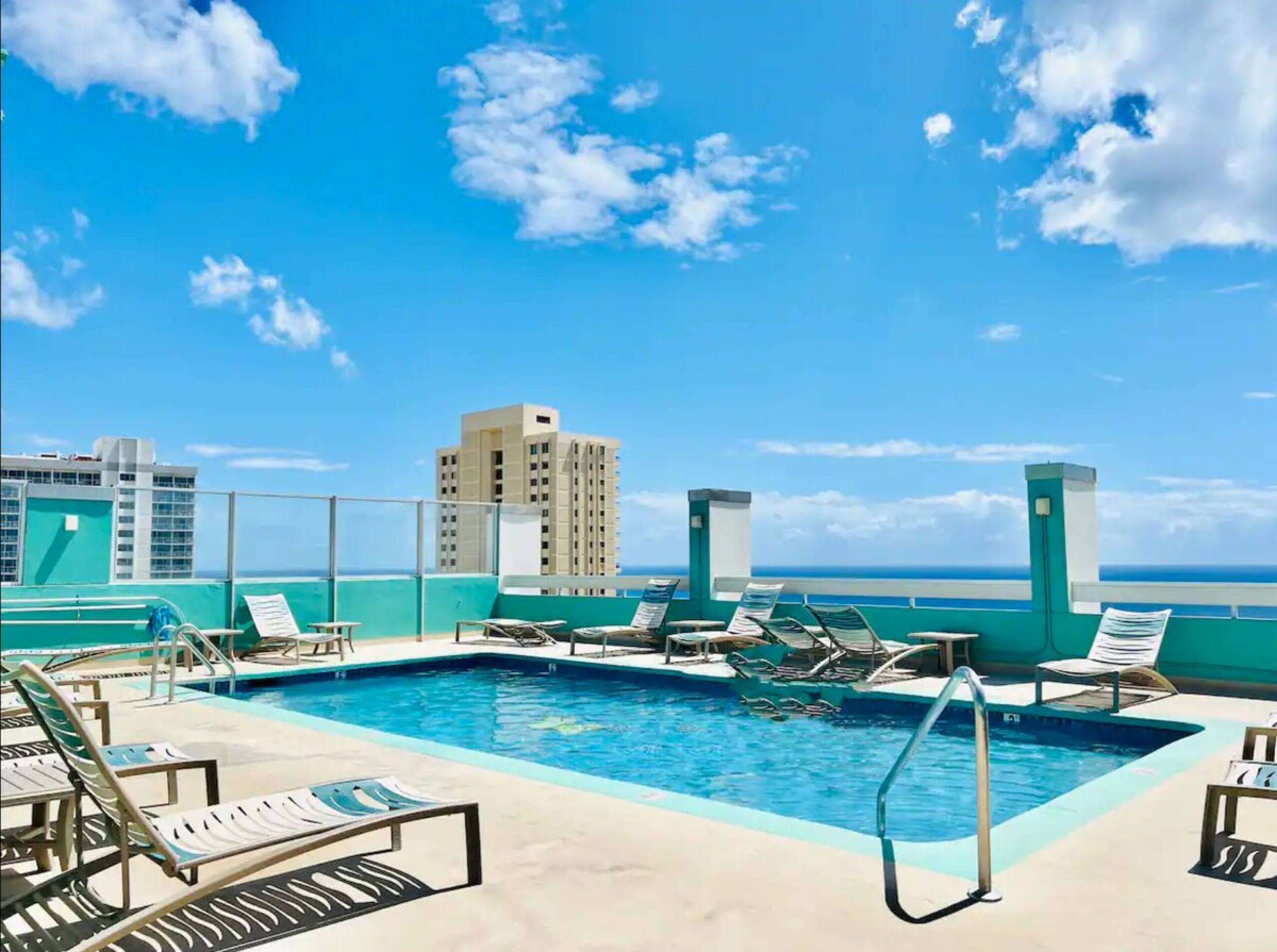 Waikiki Ocean View Retreat – Close to the Beach - Photo 46