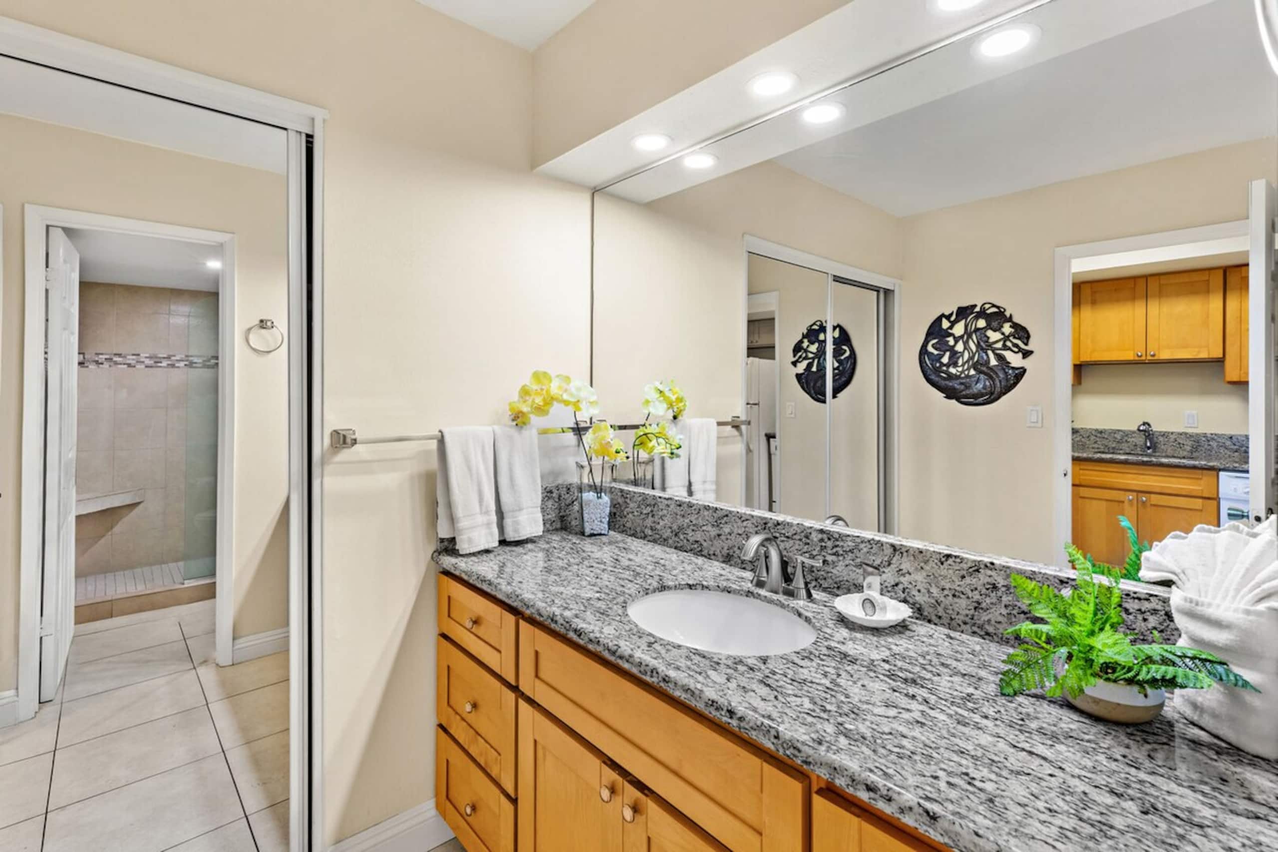Modern ground-floor condo - Photo 24