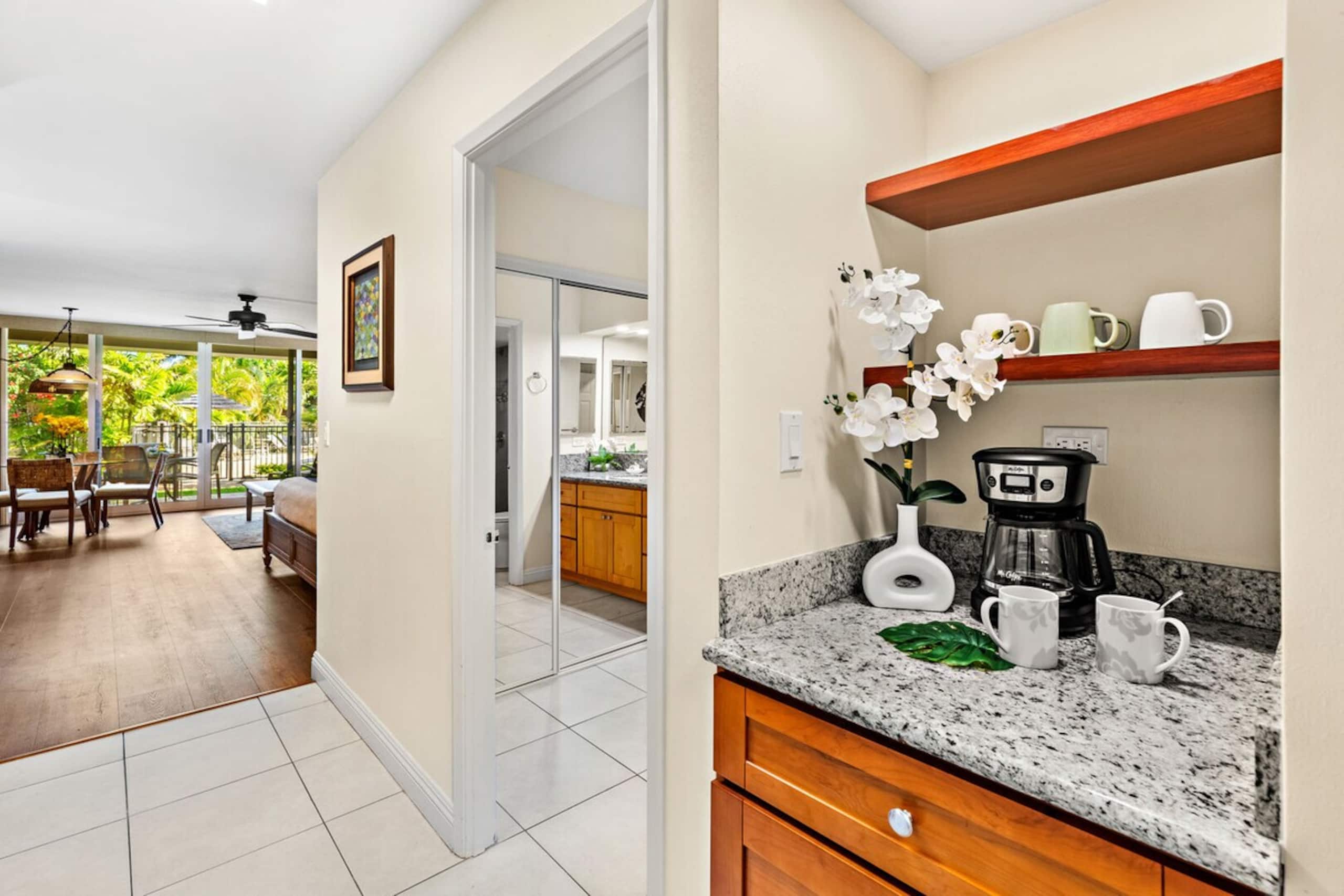 Modern ground-floor condo - Photo 21