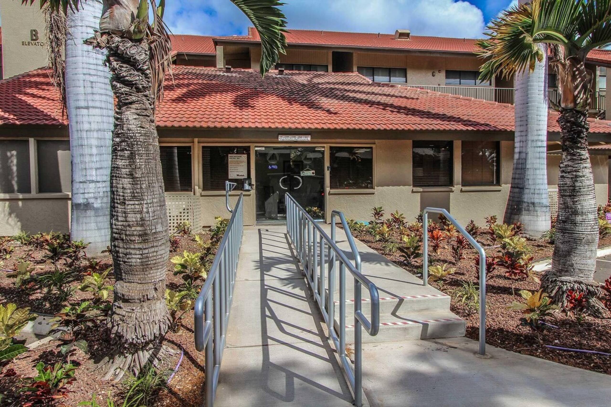 Spacious 2BR Condo w/ Balcony by Kihei Beach - Photo 35