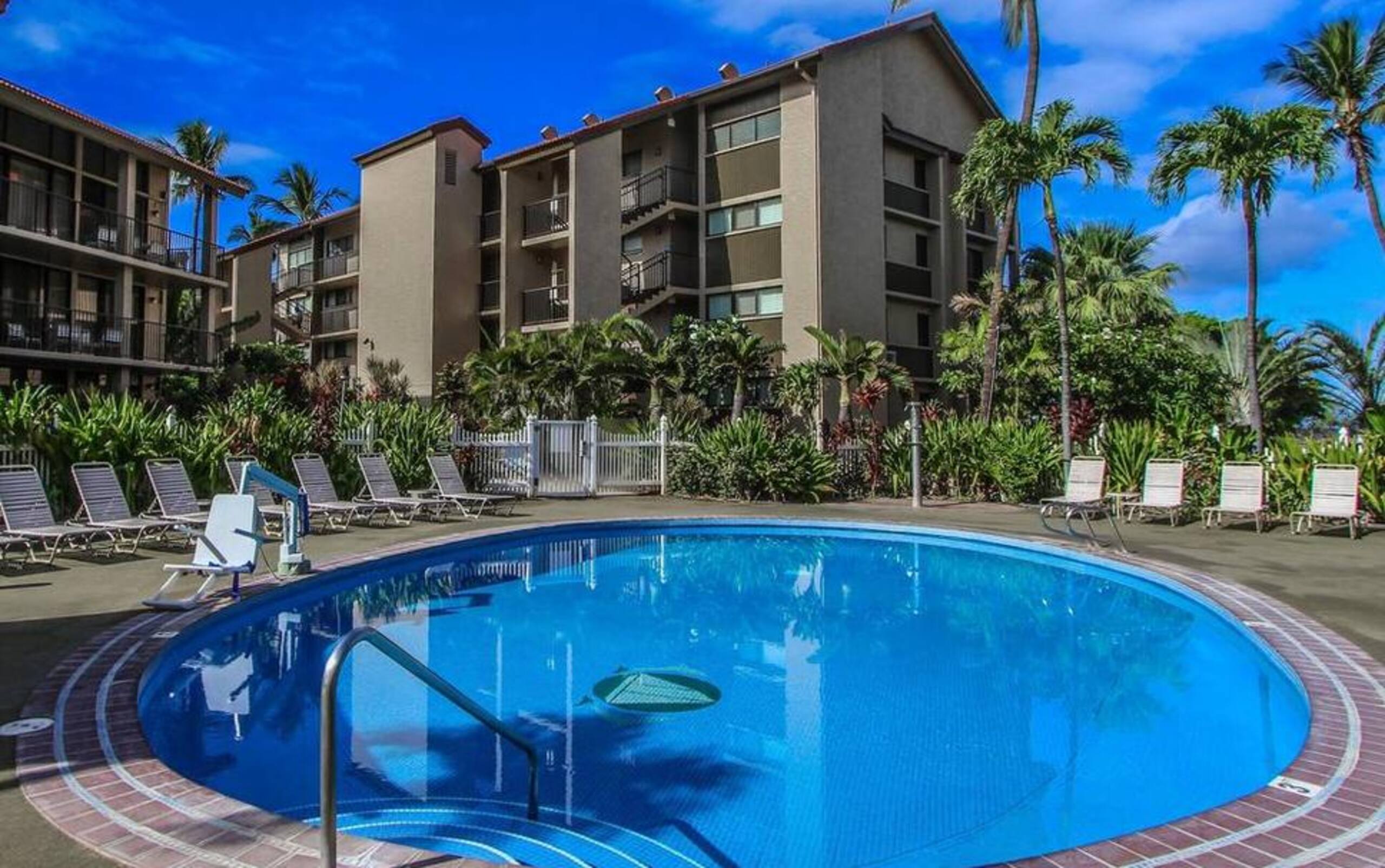 Spacious 2BR Condo w/ Balcony by Kihei Beach - Photo 23