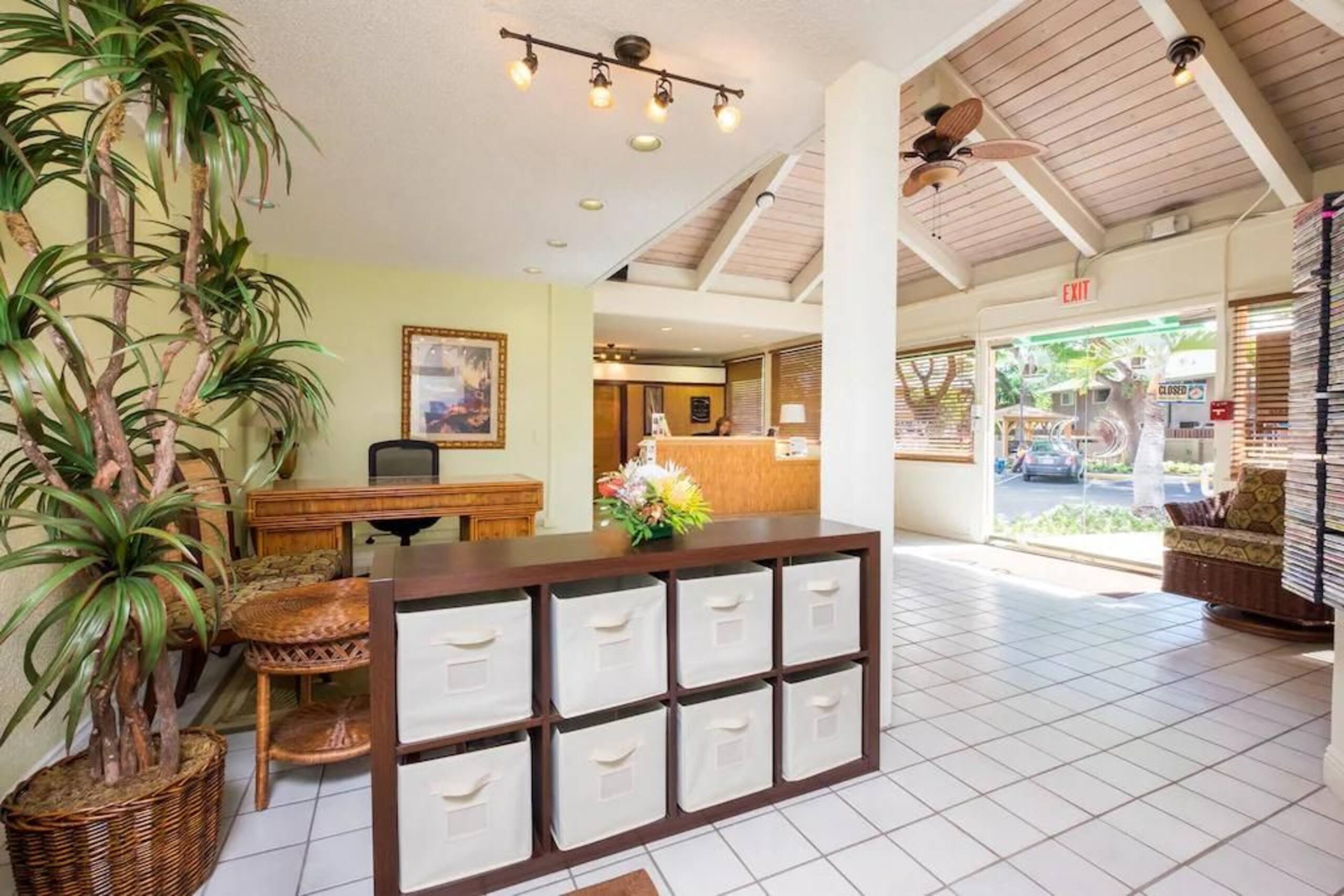 Spacious 2BR Condo w/ Balcony by Kihei Beach - Photo 36