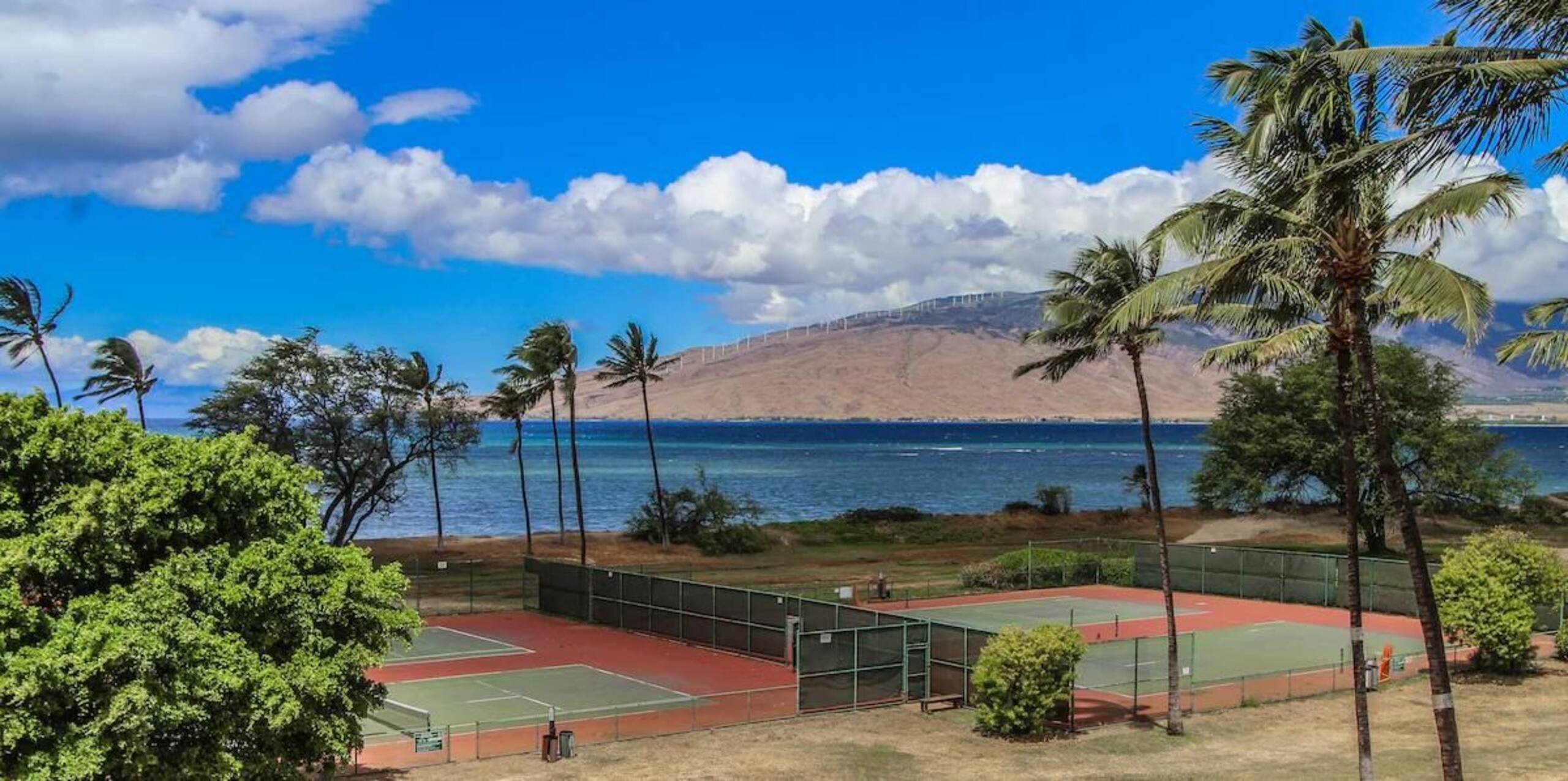 Spacious 2BR Condo w/ Balcony by Kihei Beach - Photo 27