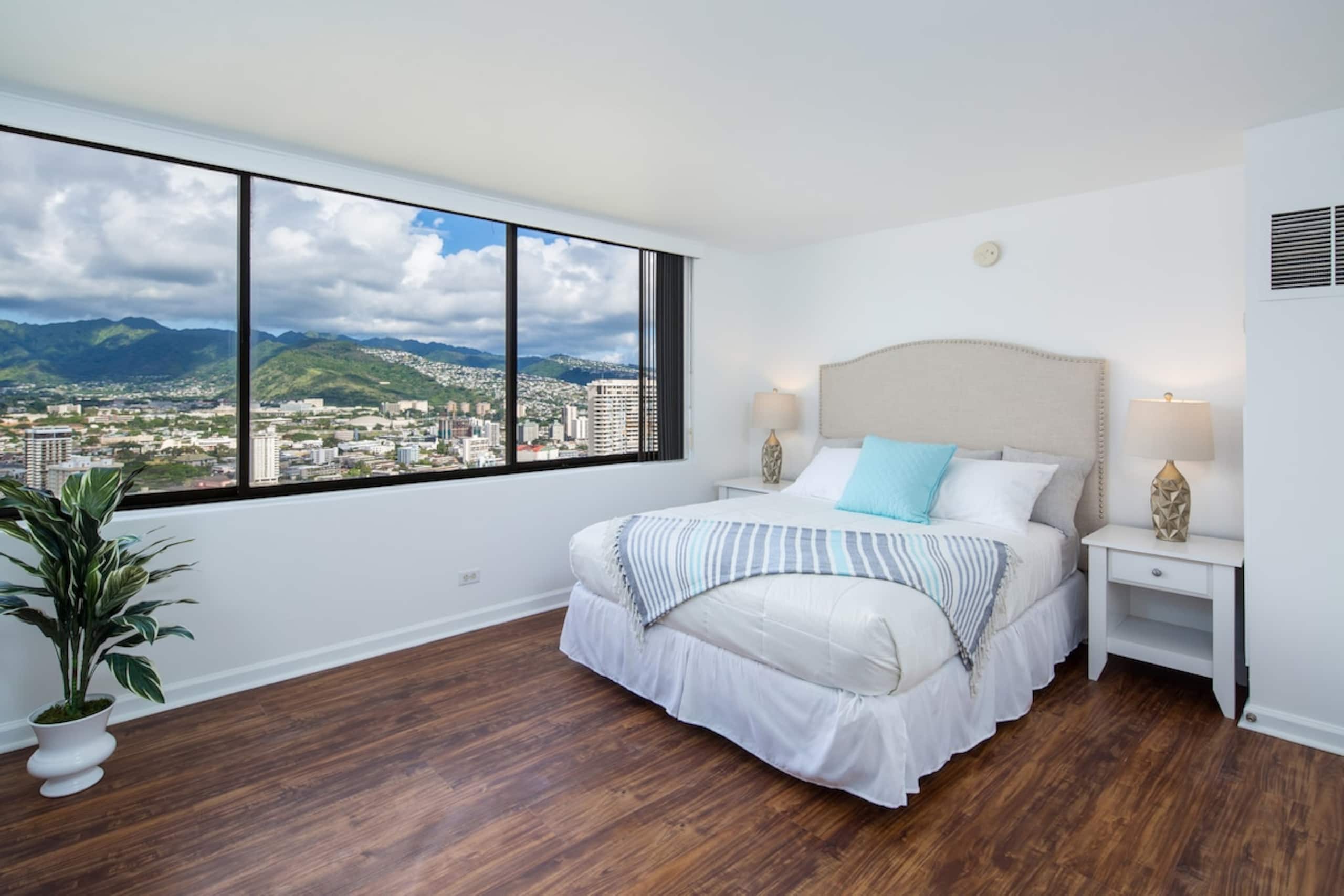 Waikiki Penthouse The Monarch Hotel - Photo 11