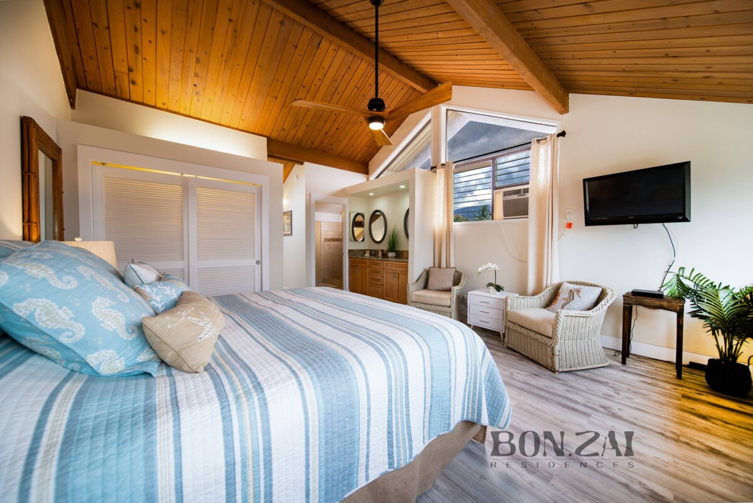 Stunning Oceanfront Balcony Kahana Outrigger 3B1 - Photo 10
