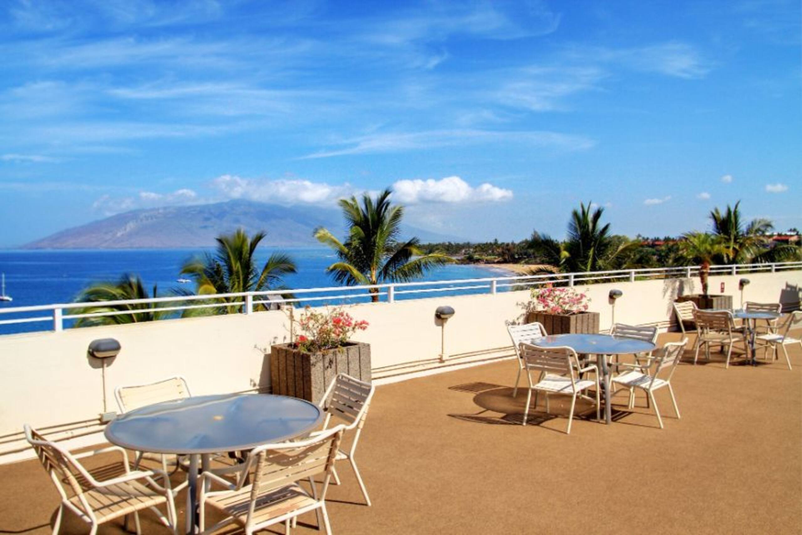 Remodeled Mountain View Condo - Royal Mauian 601 - Photo 22