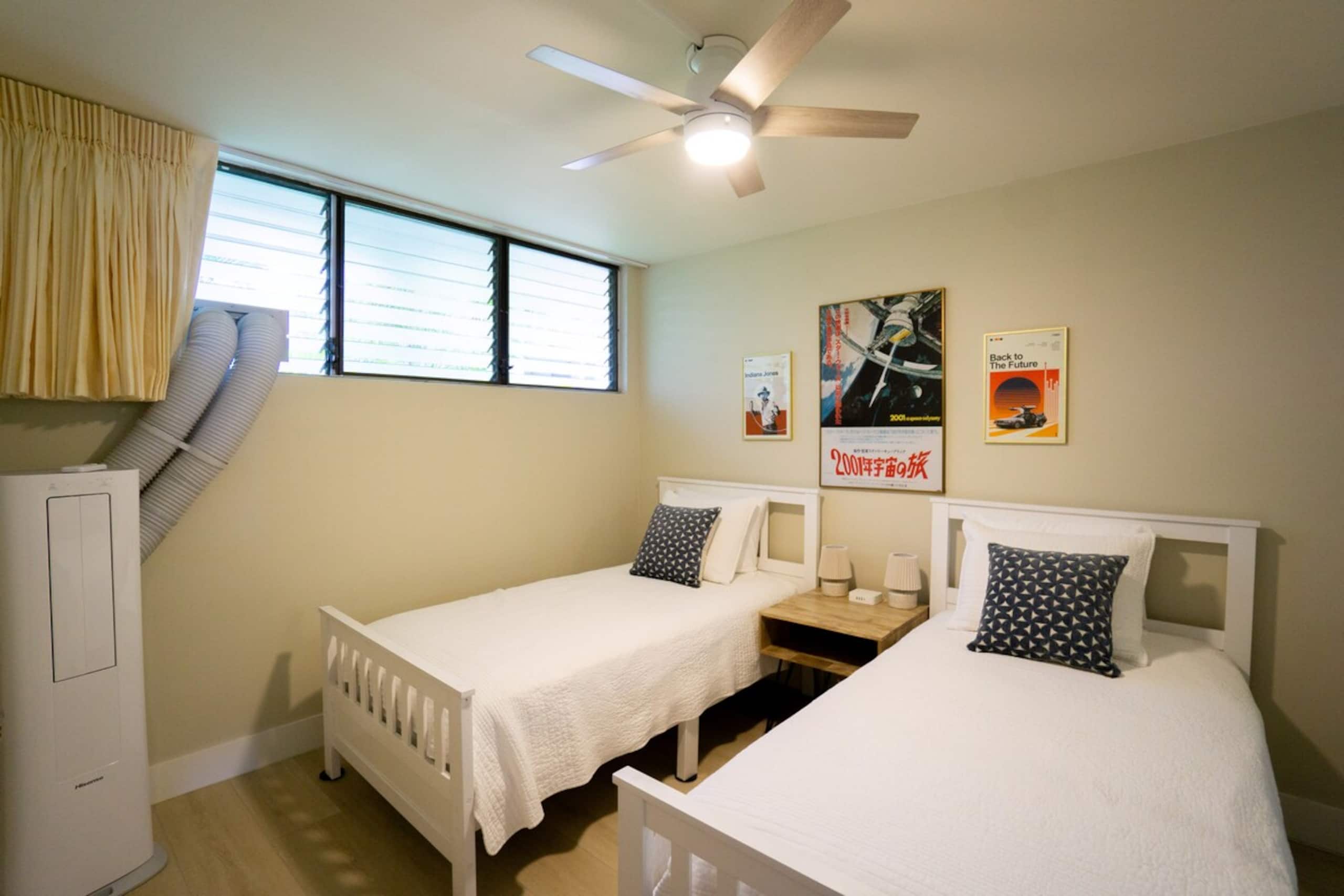 OCEAN FRONT modern 2BR 2BA, king bed, beach, pool! - Photo 8
