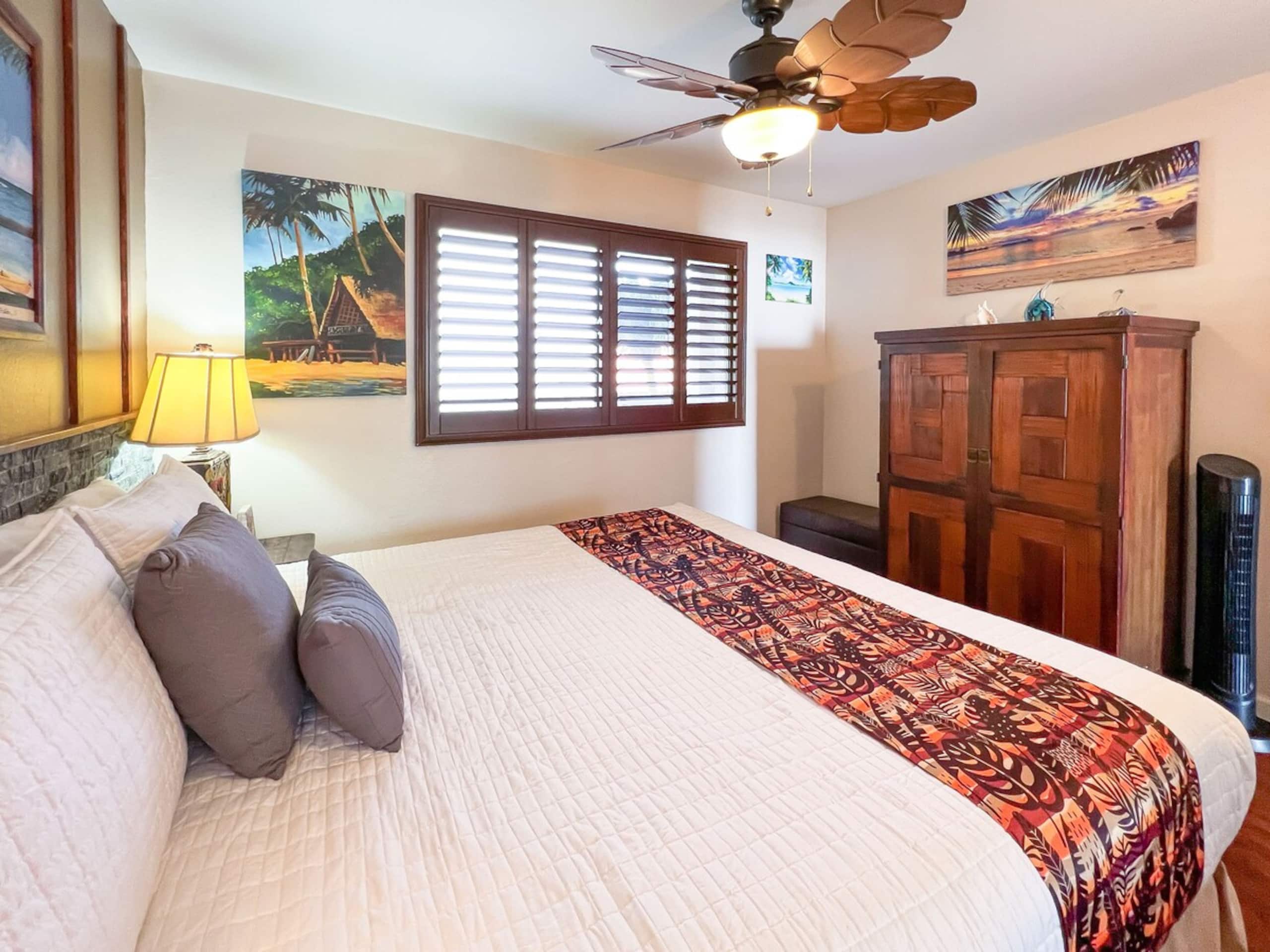 Beachfront condo w/ ocean views and pool - Photo 28