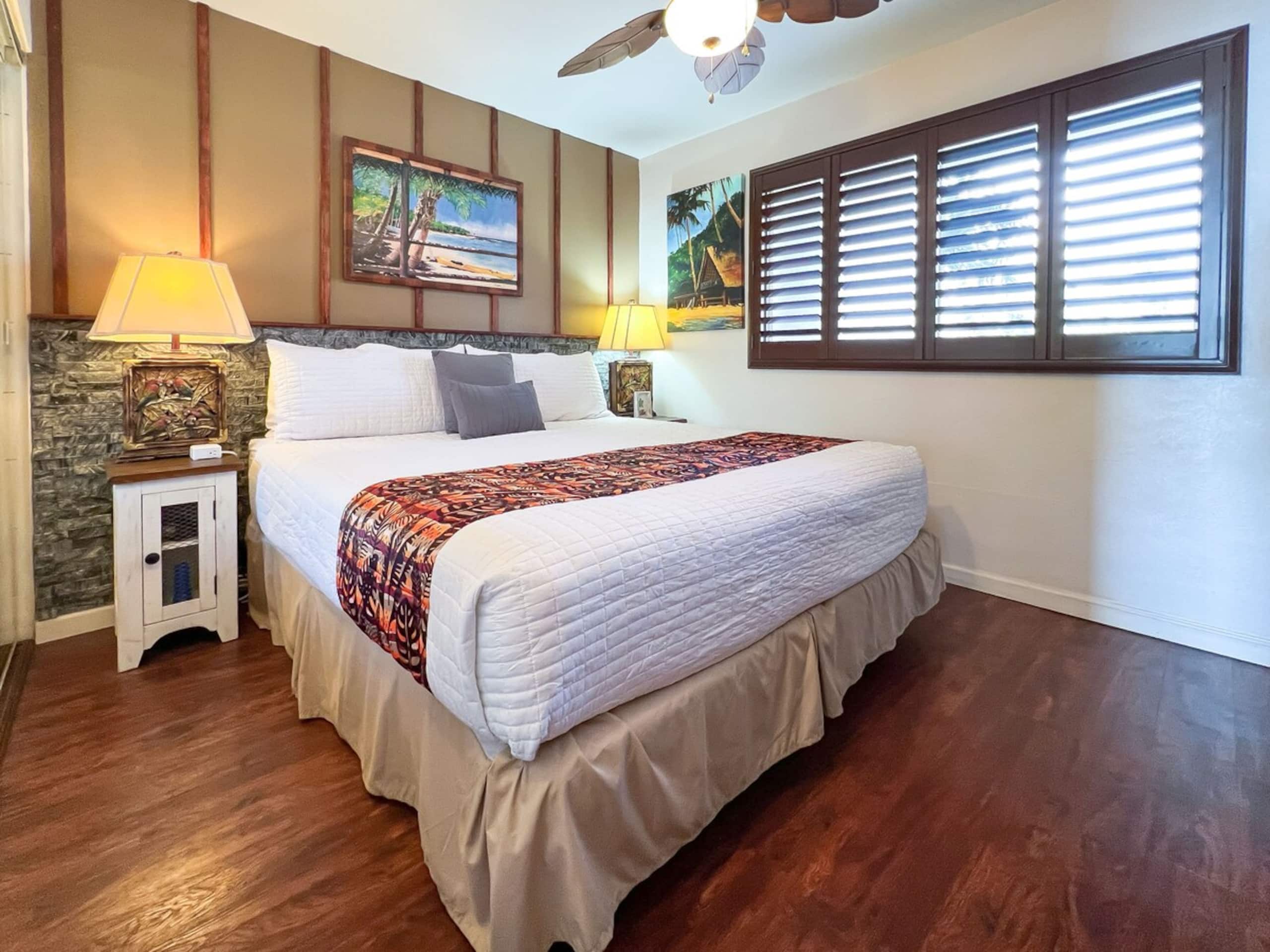 Beachfront condo w/ ocean views and pool - Photo 29