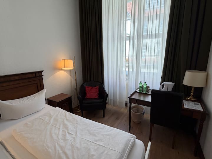 Doppelzimmer #22, Stock 2 - Halle (Saale)