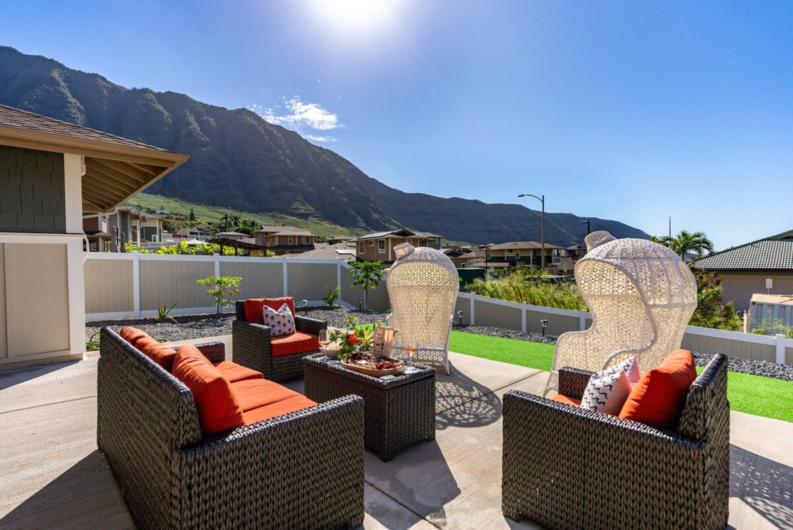 Makaha Hideaway by AvantStay, 10 Minutes to Beach - Photo 39