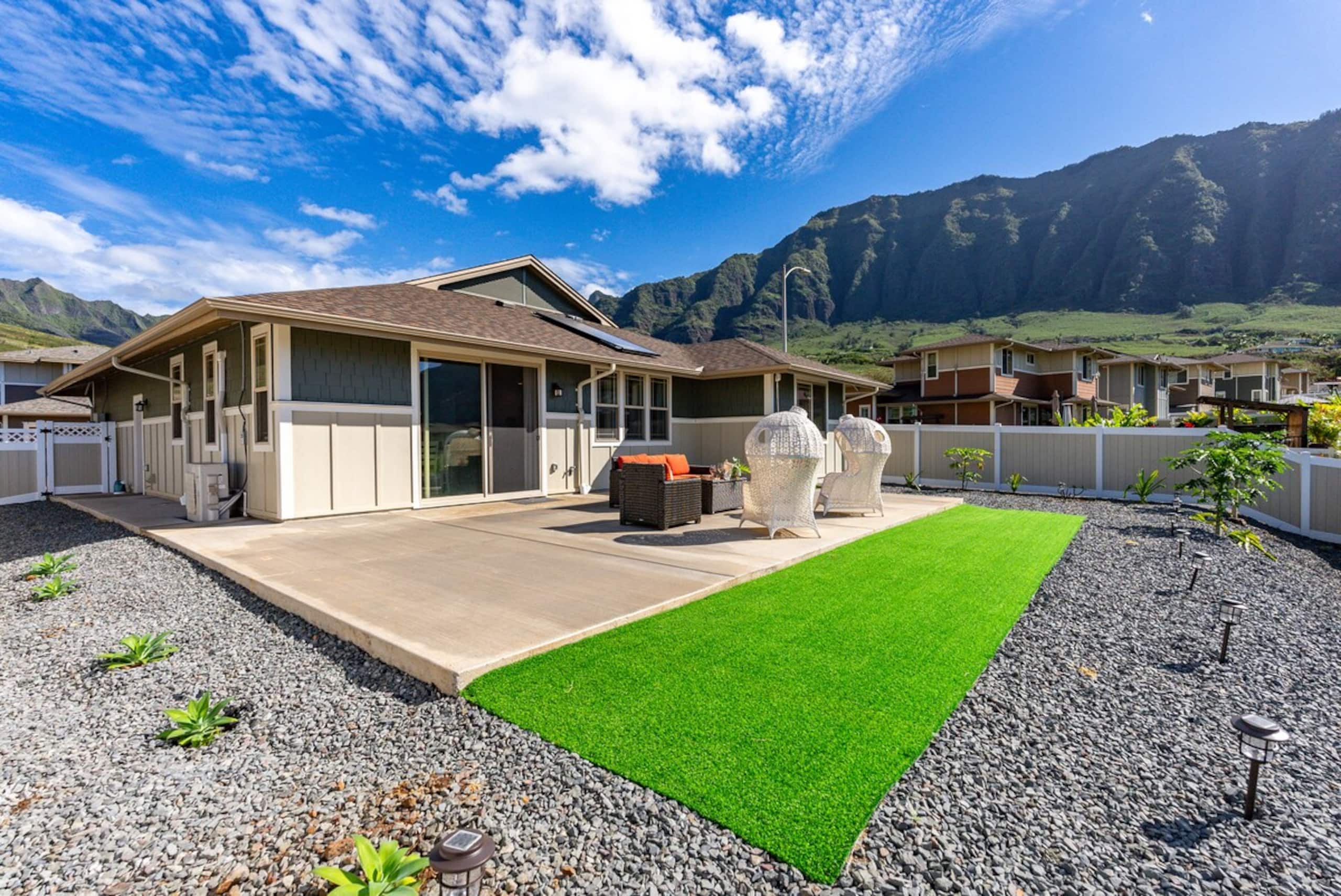 Makaha Hideaway by AvantStay, 10 Minutes to Beach - Photo 35