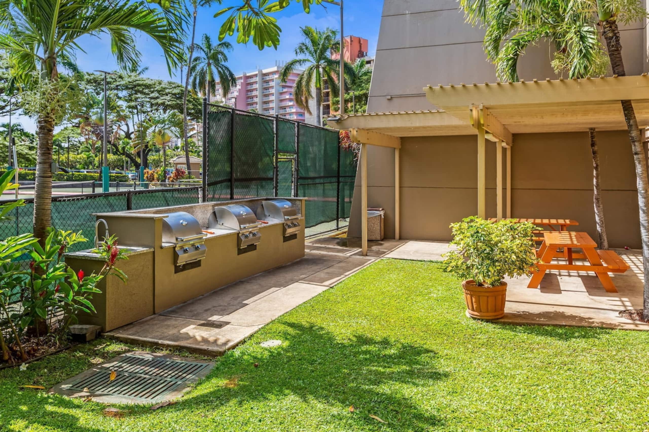 Condo at Oceanfront Aston Kaanapali Shores Resort - Photo 75