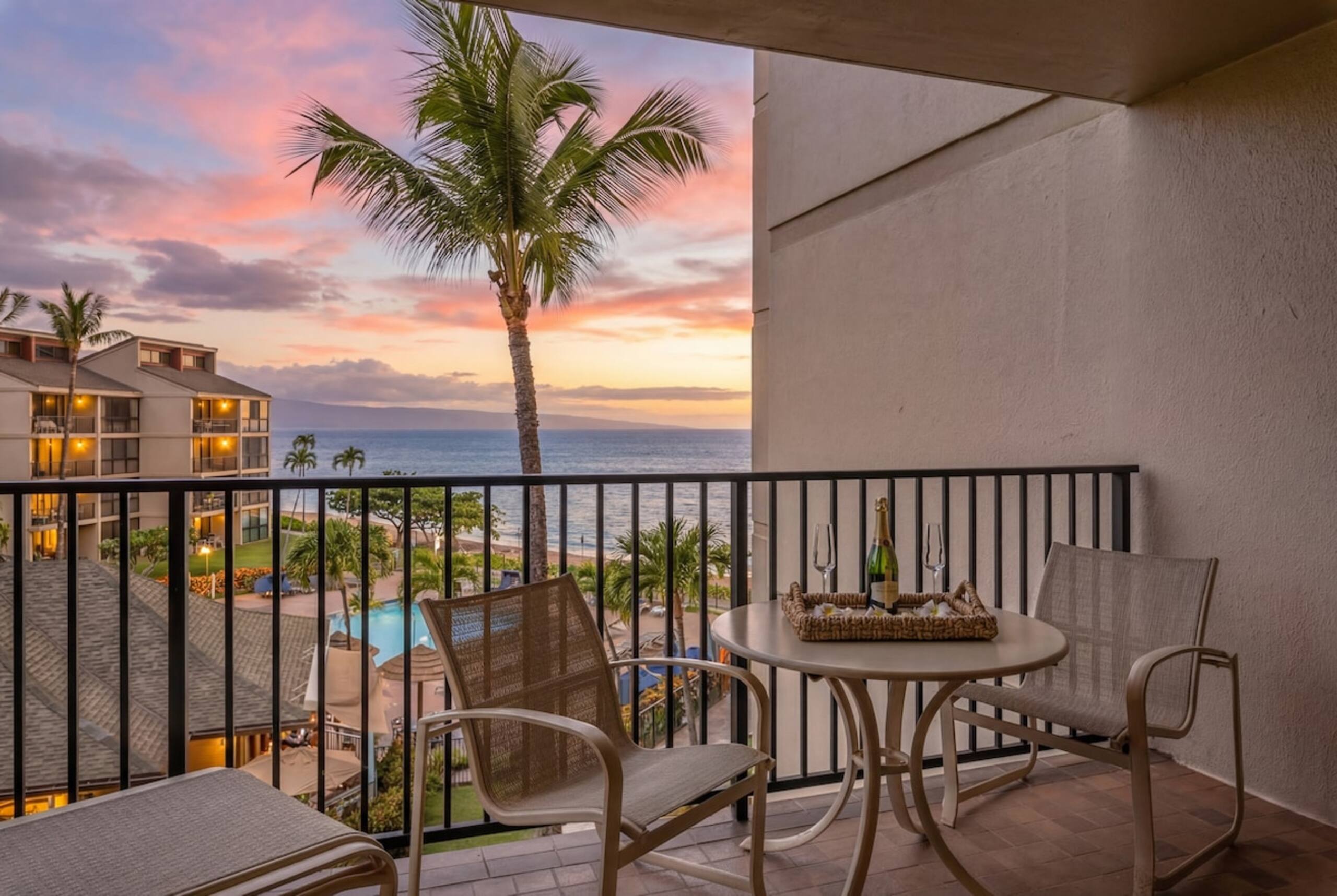 Oceanview 1 bedroom Resort condo, AC & amenities - Photo 19