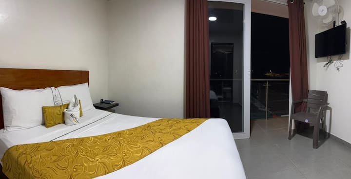 Habitacion Cama Doble Con Ventilador/balcon - Villavicencio