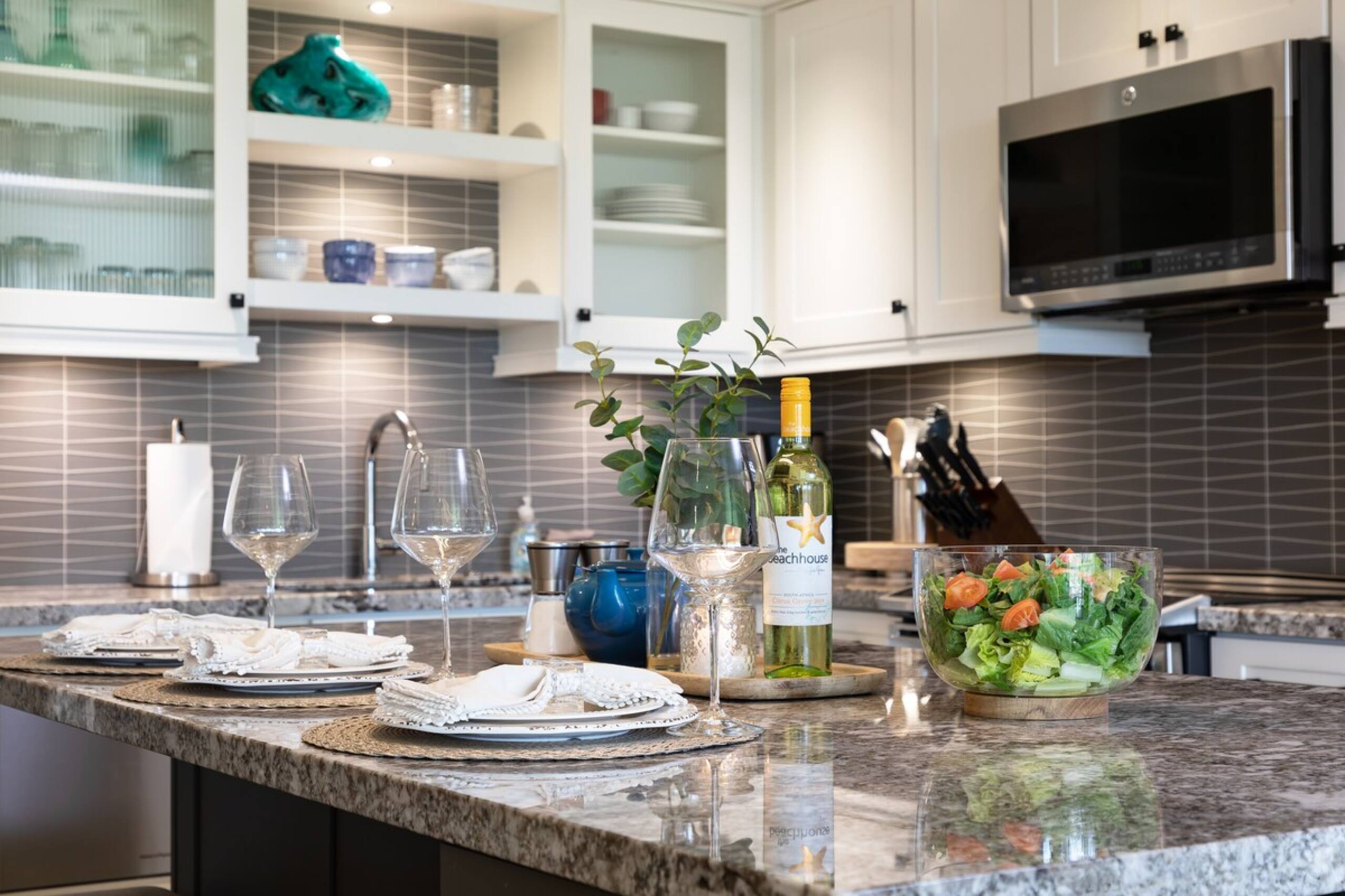 Kamaole Sands 10-306-Stunning Remodel-Ocean Views - Photo 5