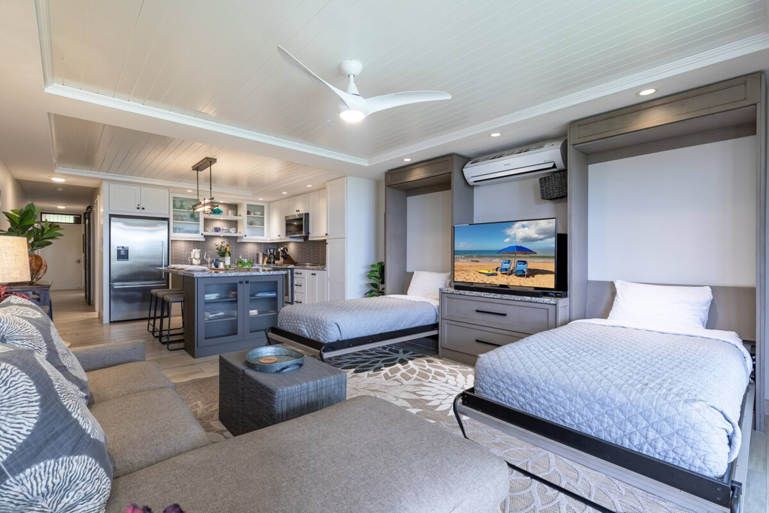 Kamaole Sands 10-306-Stunning Remodel-Ocean Views - Photo 2