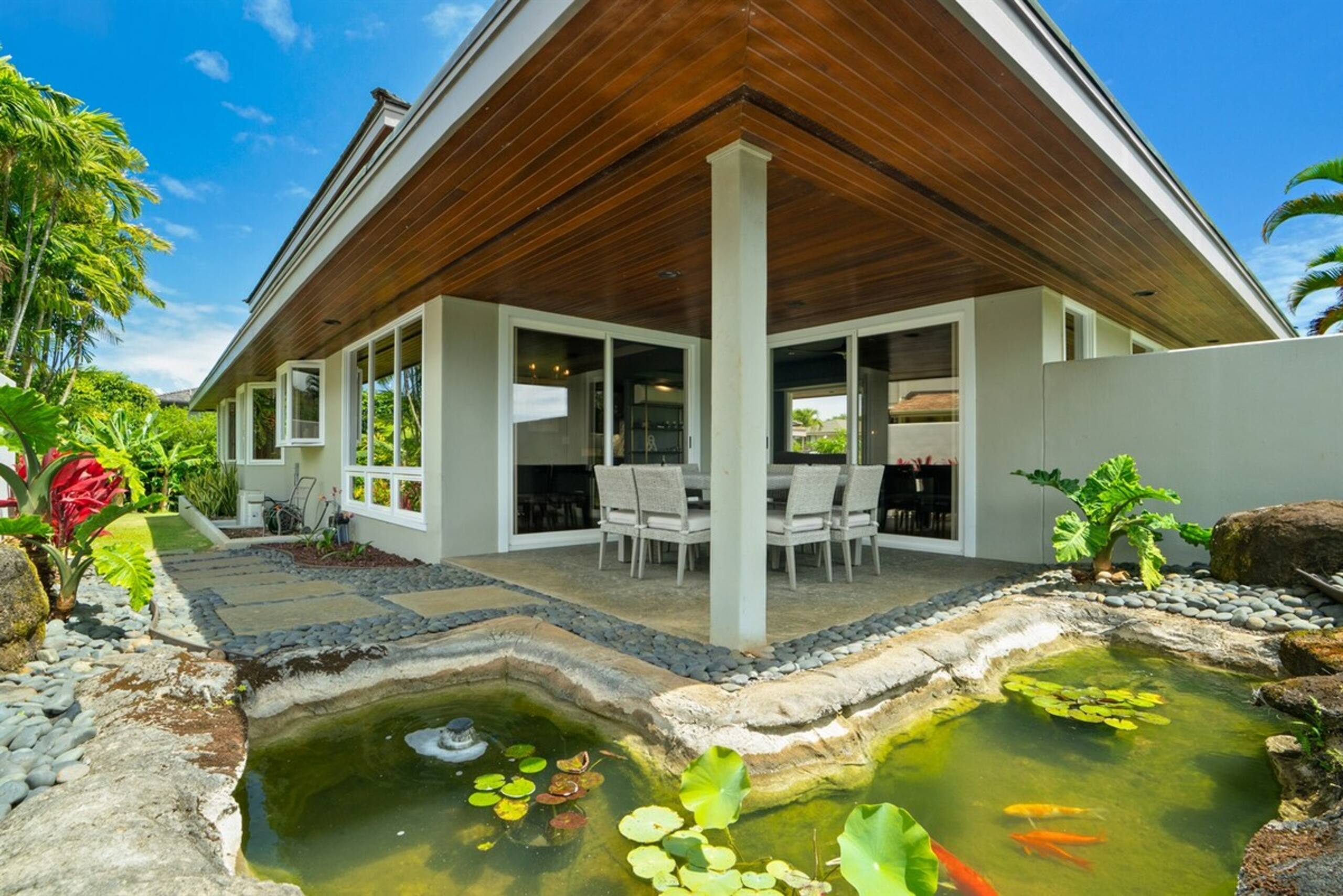 Airconditioned luxury 3 bedroom home - Photo 20