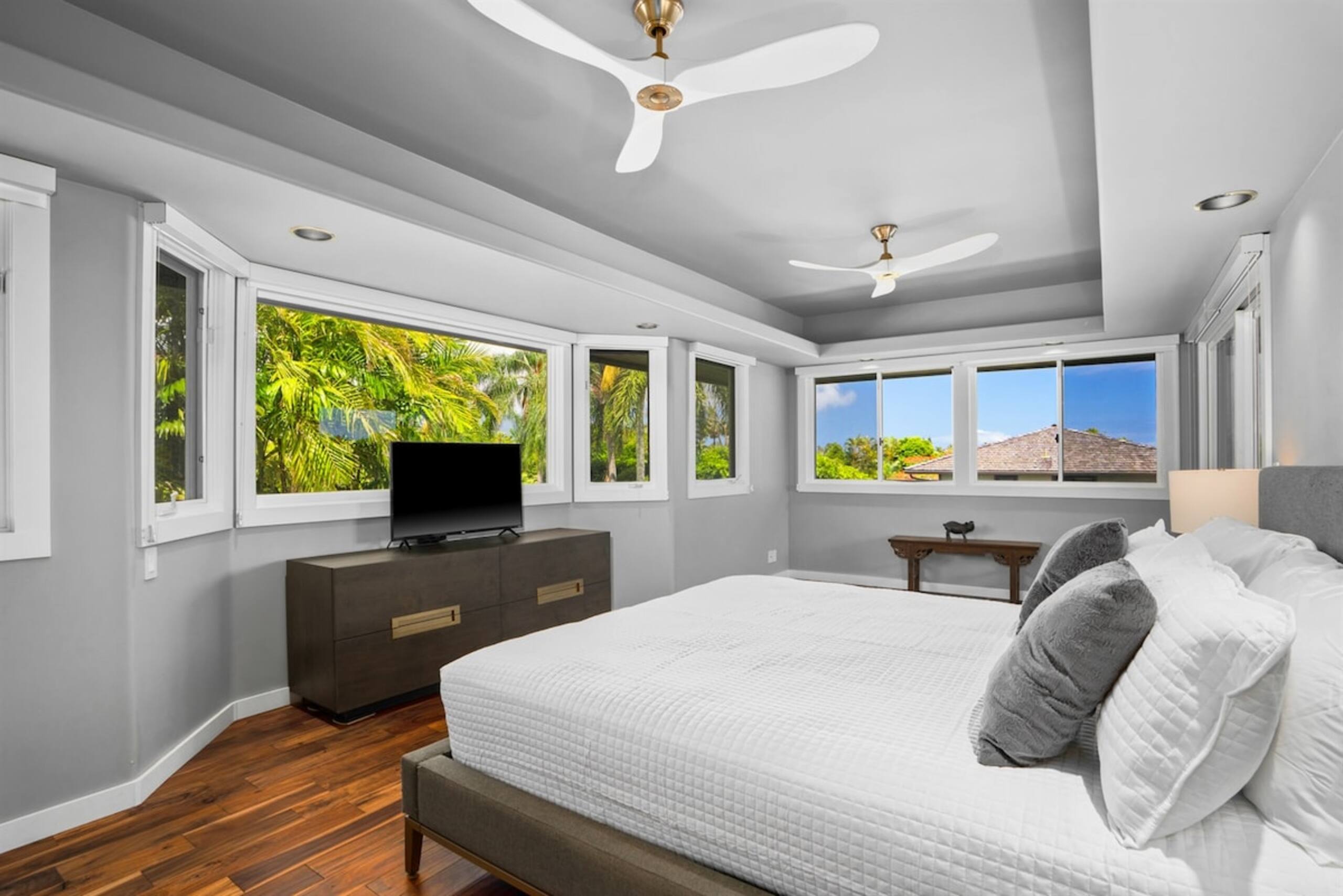 Airconditioned luxury 3 bedroom home - Photo 2
