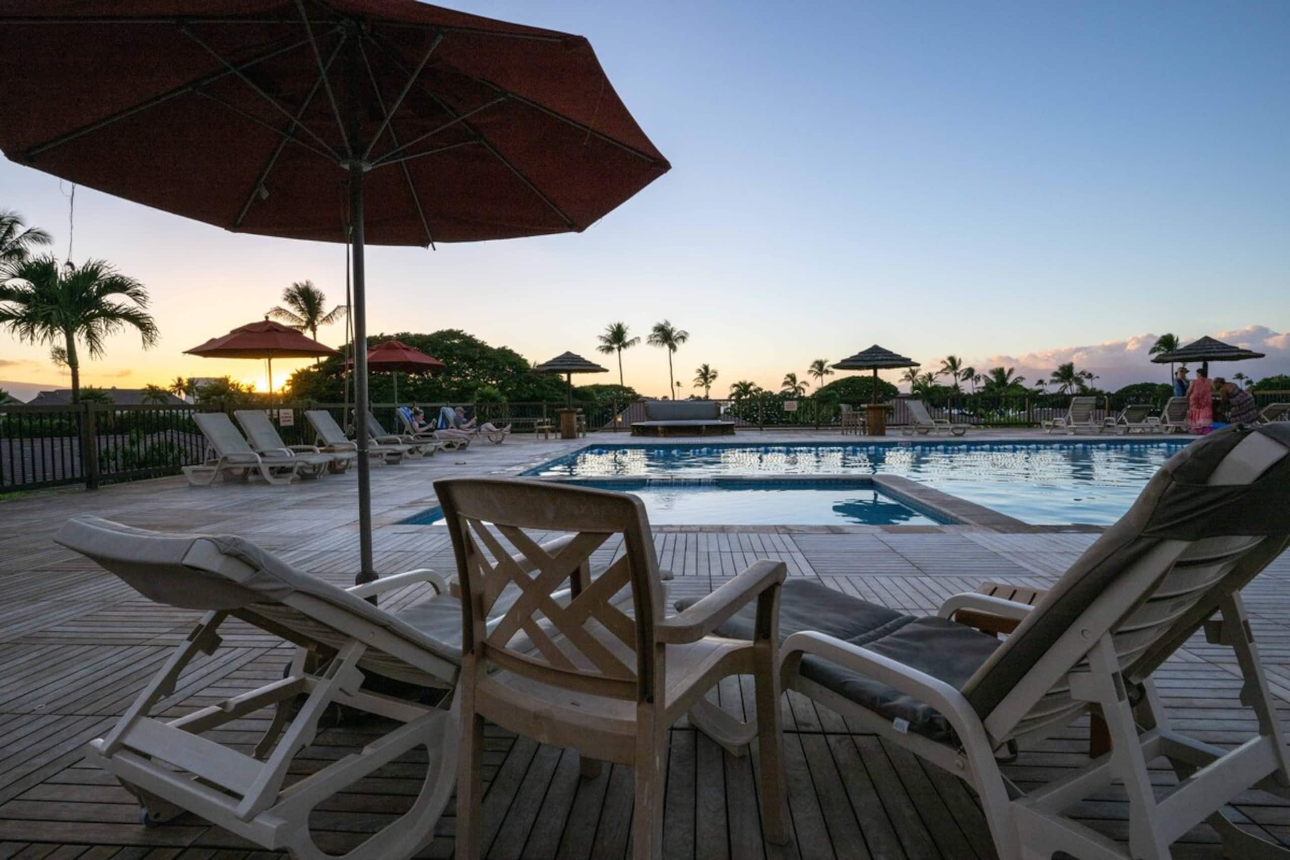 Walk to Kaanapali Beach Fully Remodeled 1BR, Pool - Photo 44