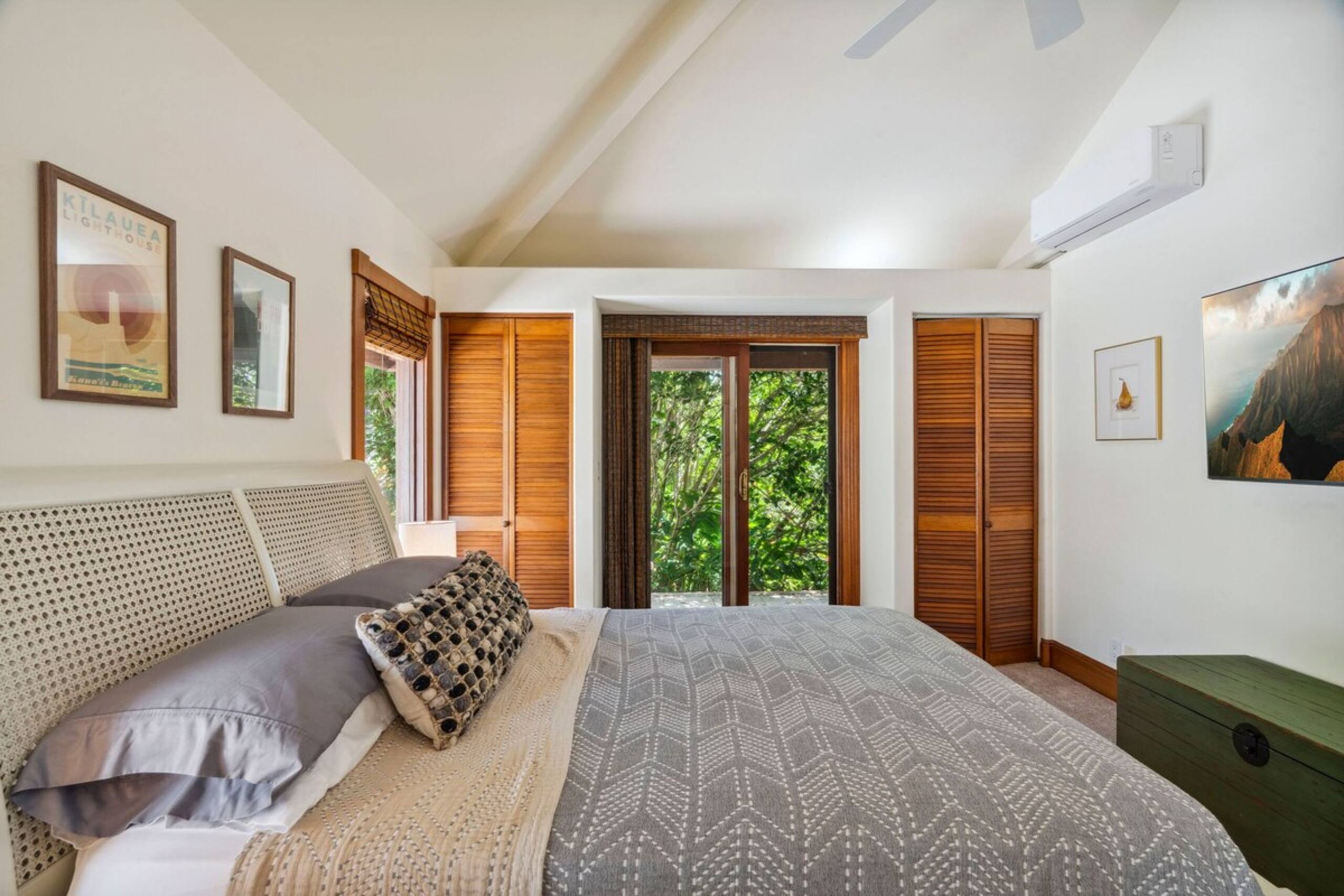 North Shore Hideaway - as seen on HGTV - Photo 33